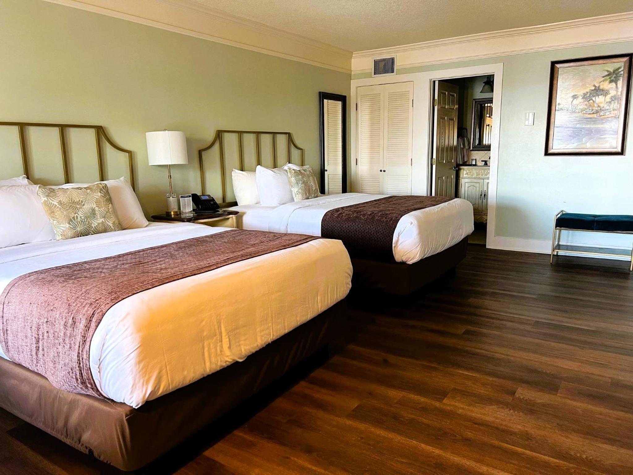 Quarto Superior com Duas Camas de Casal