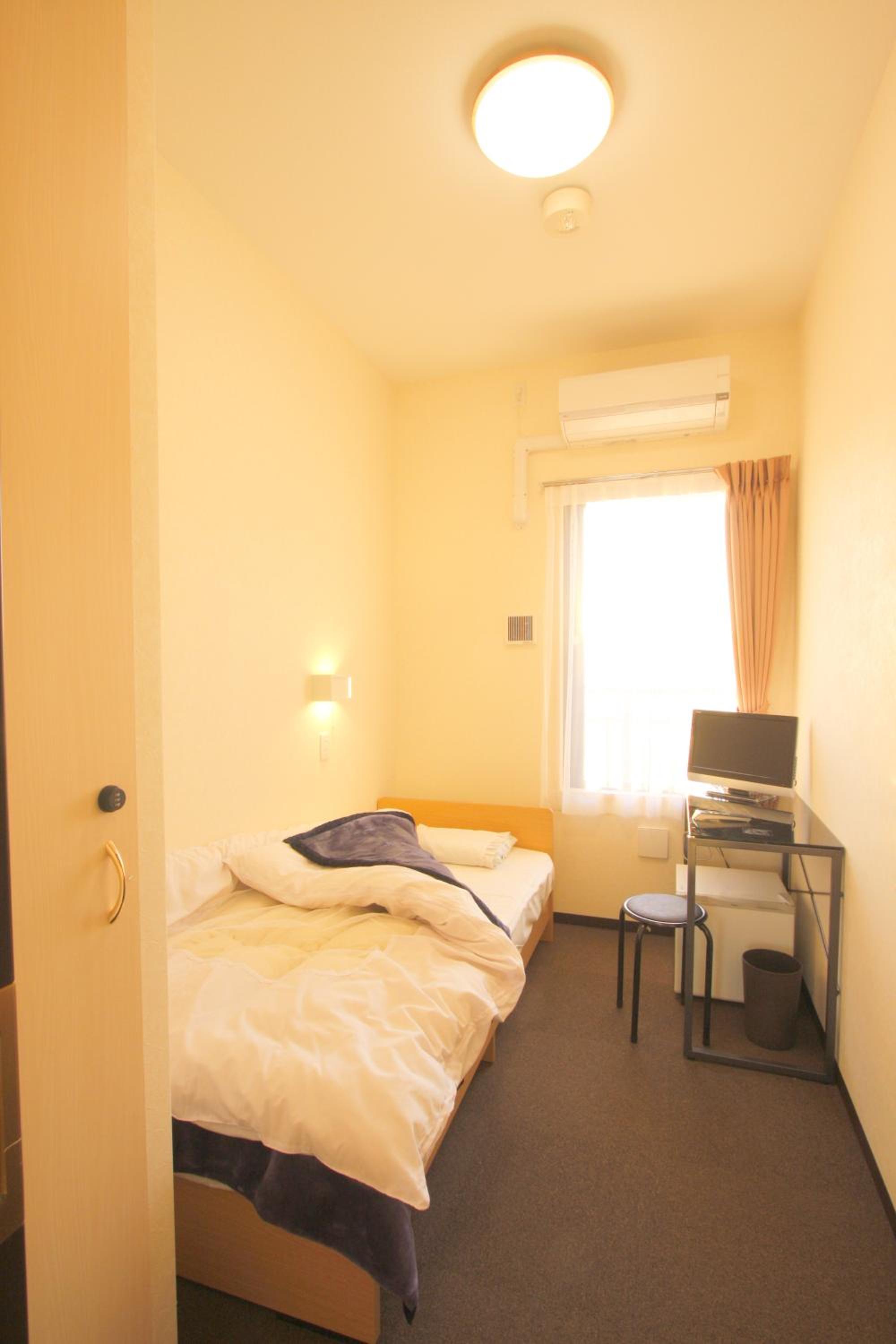 Single Room photo 1