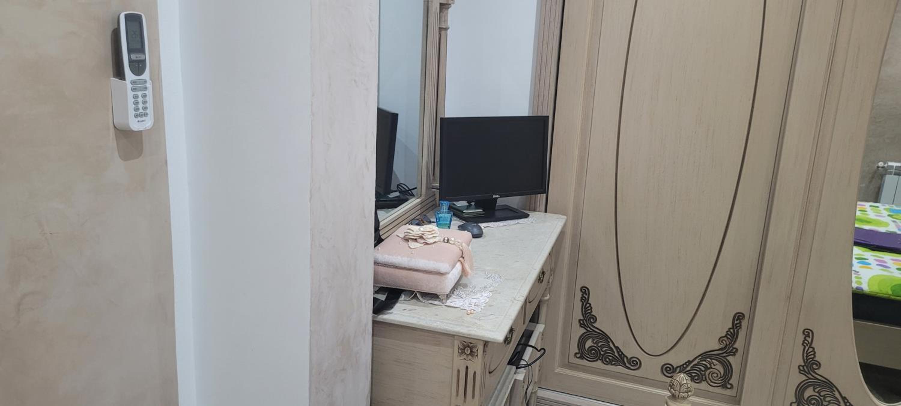 Three-Bedroom Apartment photo 2