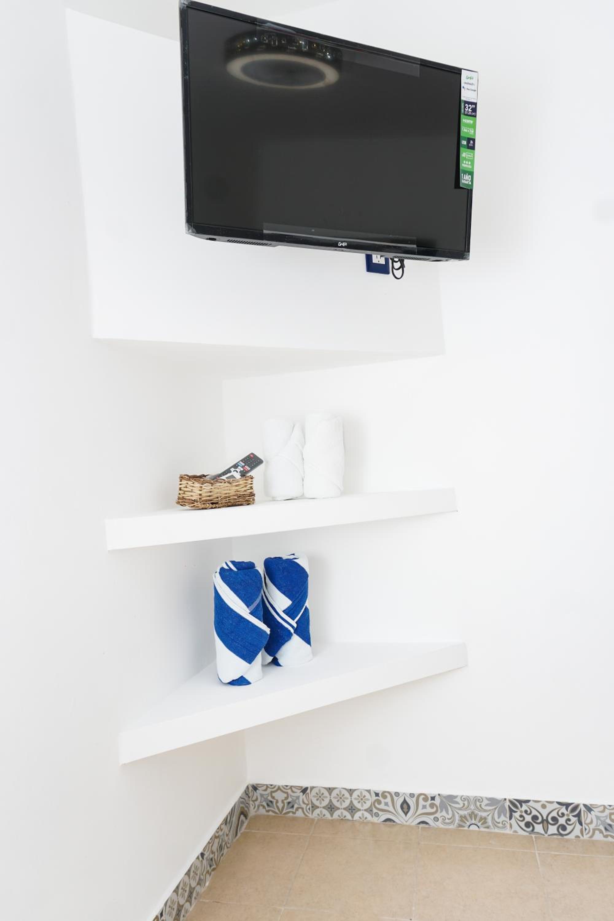 Double Room - Photo 4