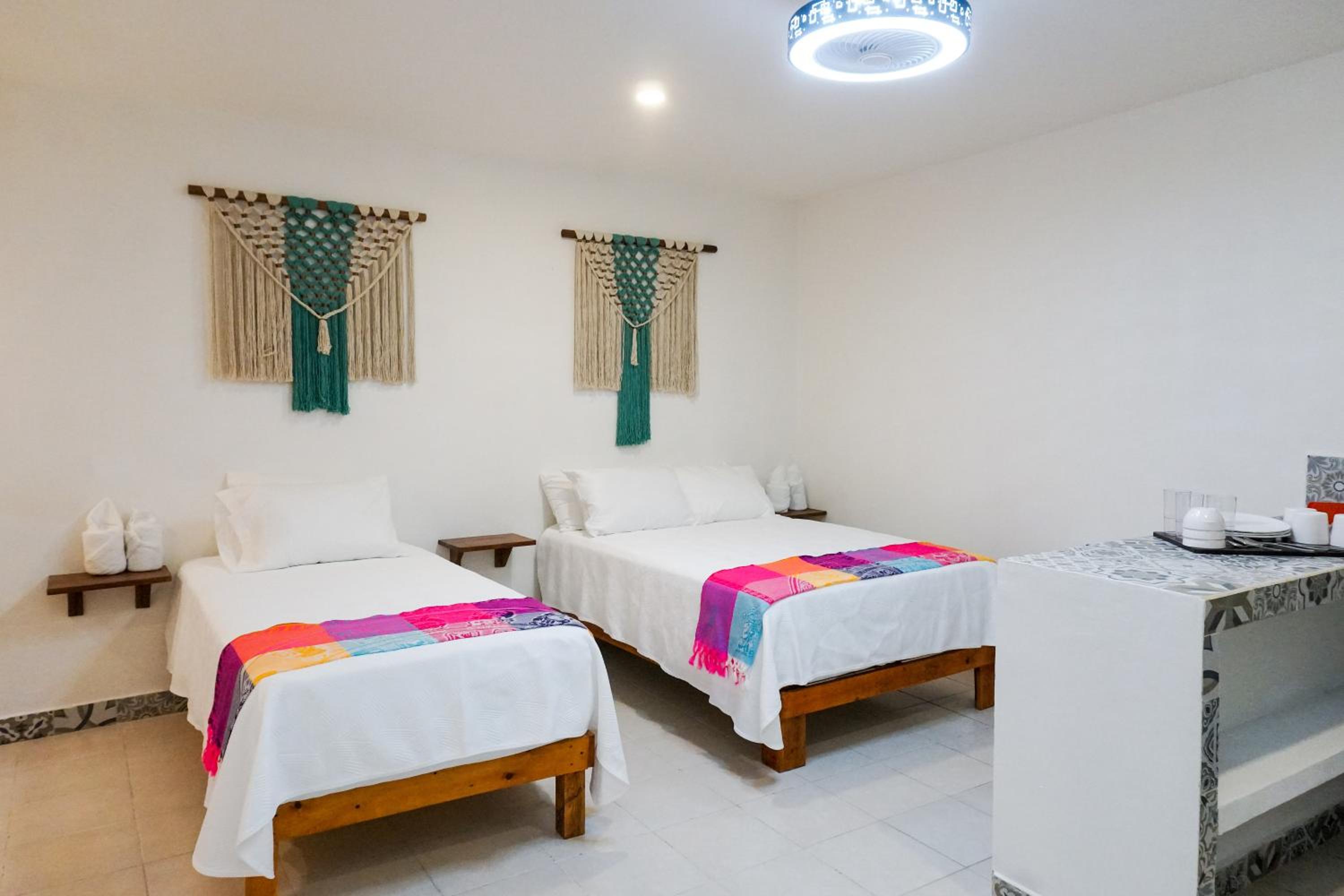 Twin Room - Photo 1