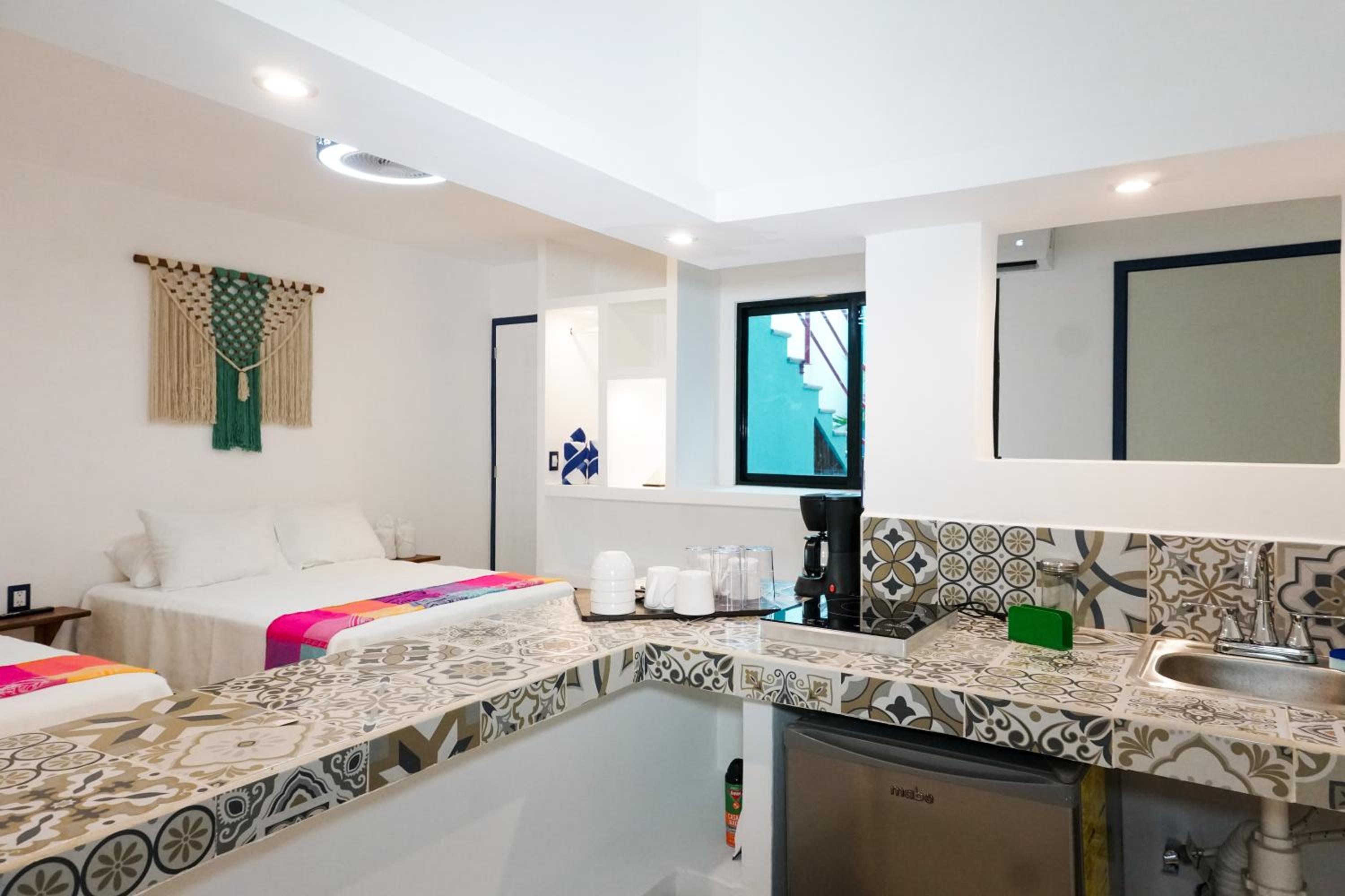 Family Room - Photo 7