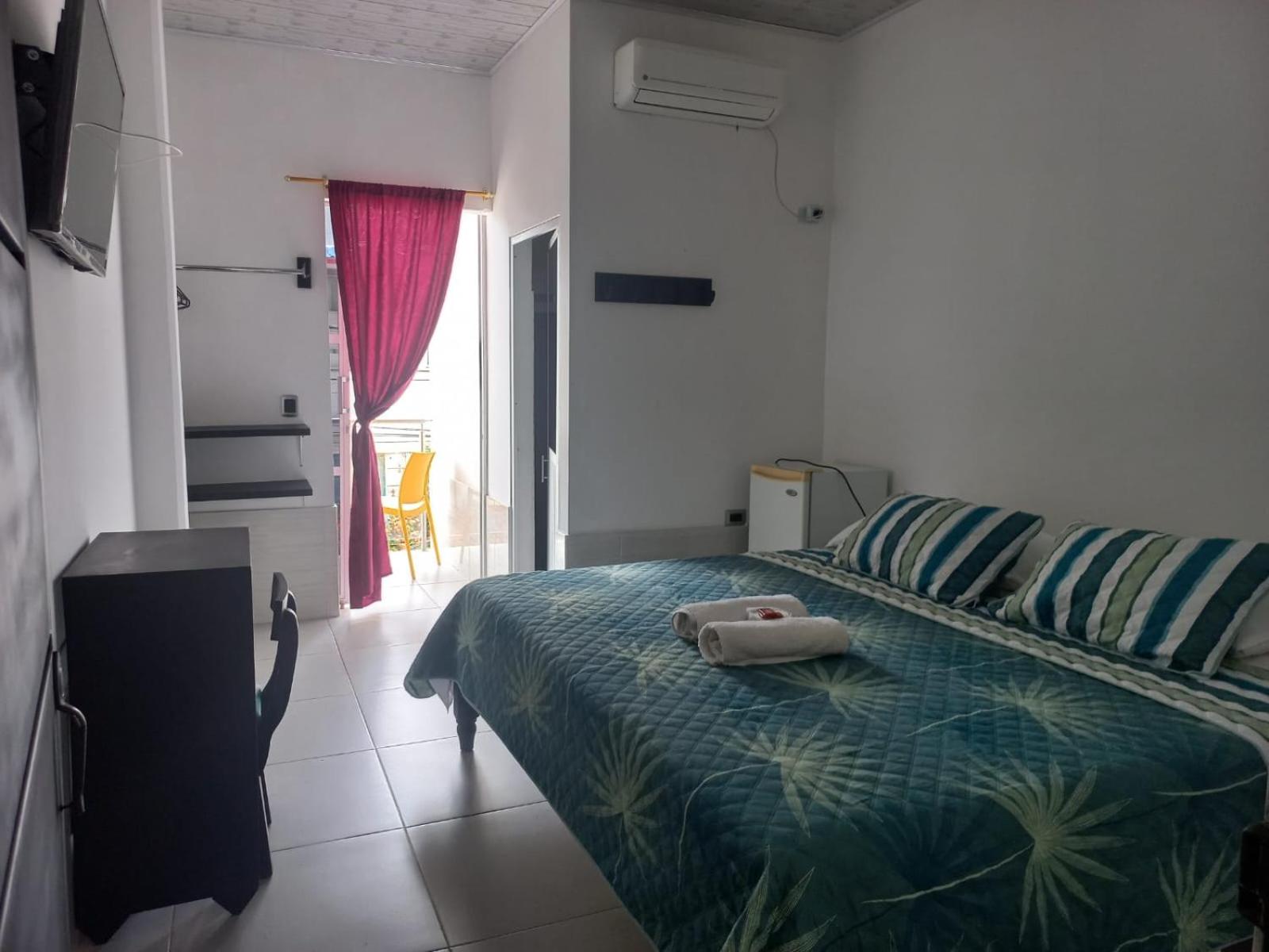 Double Room With Private Bathroom photo 1
