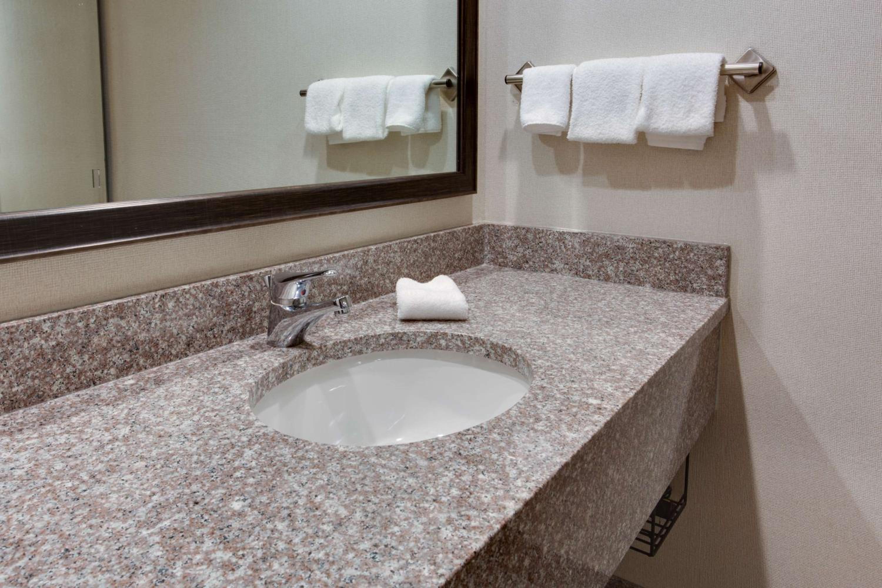 Spacious King Suite photo 2