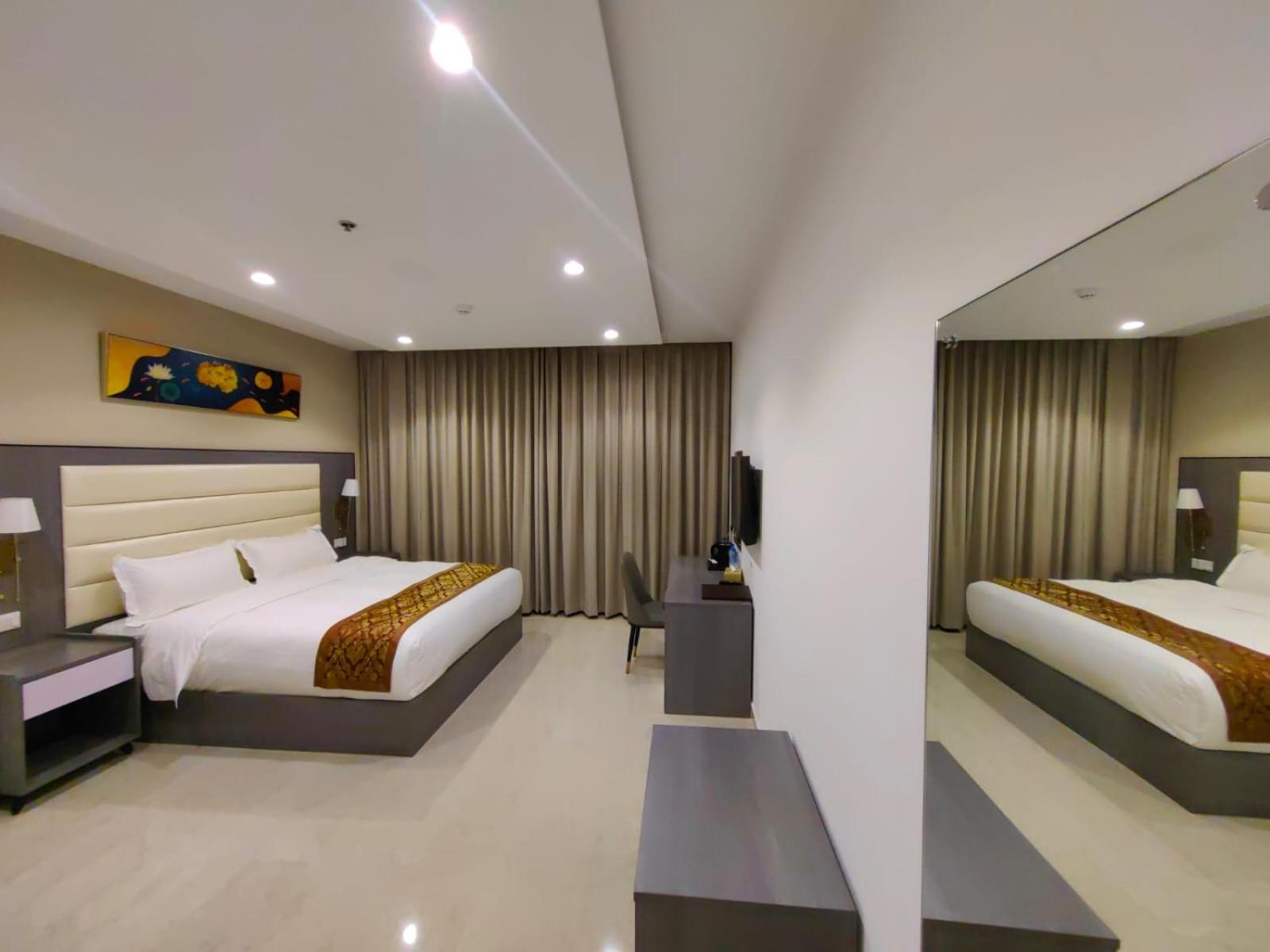 Standard King Room