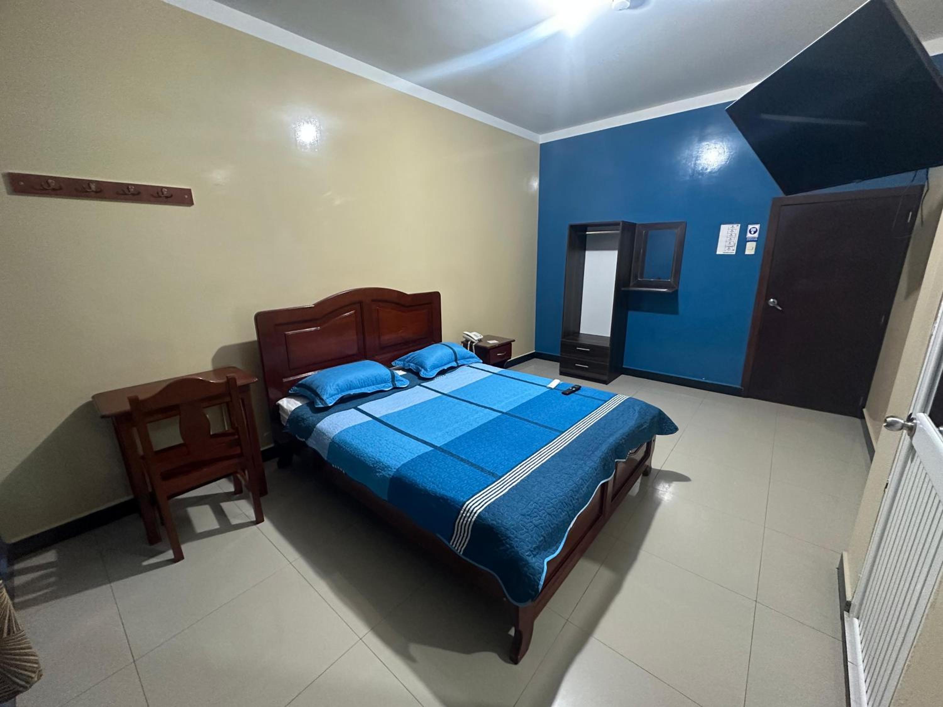 Deluxe Queen Room
