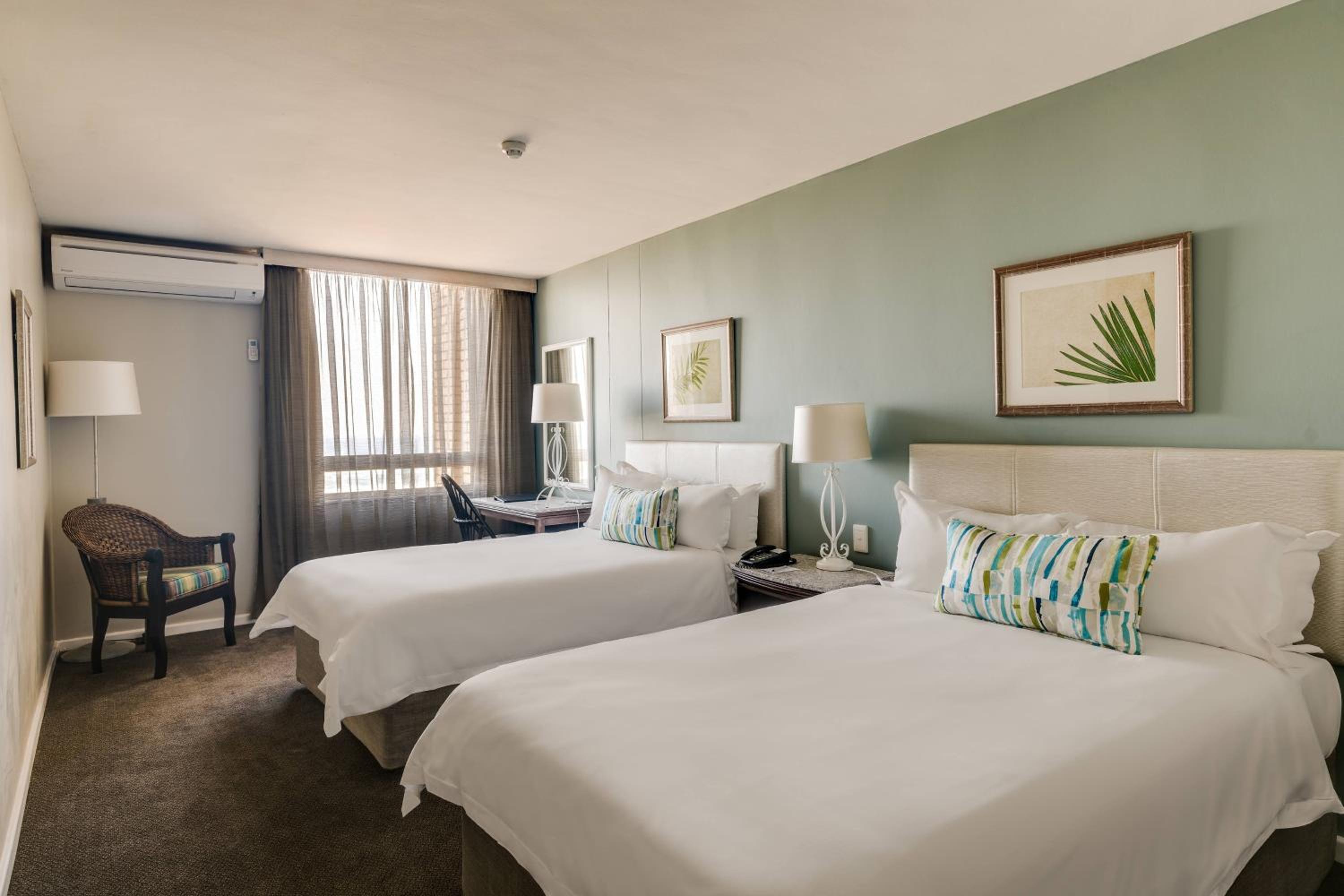 Double Room with Two Double Beds photo 1