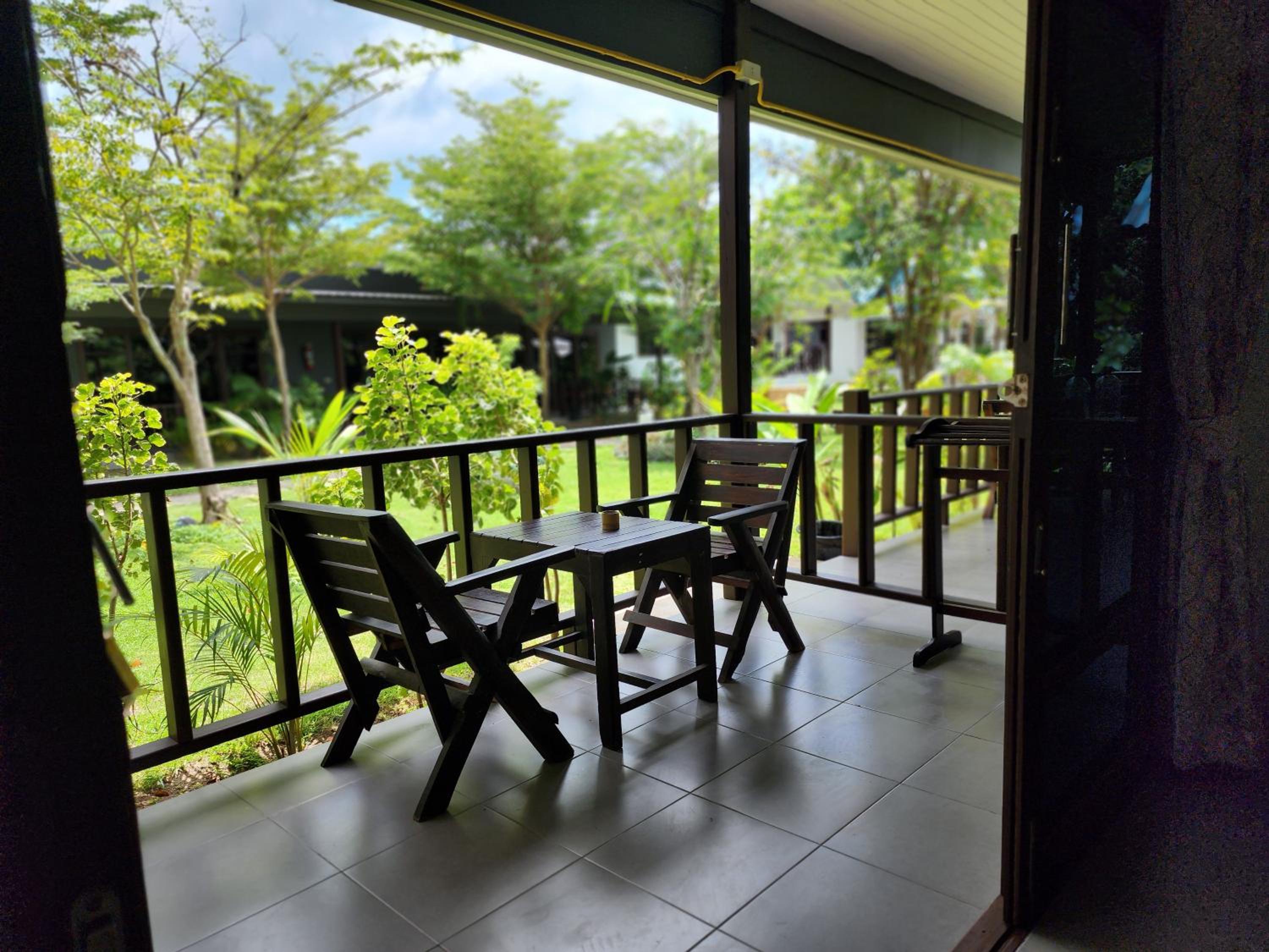 Twin Room with Garden View photo 3