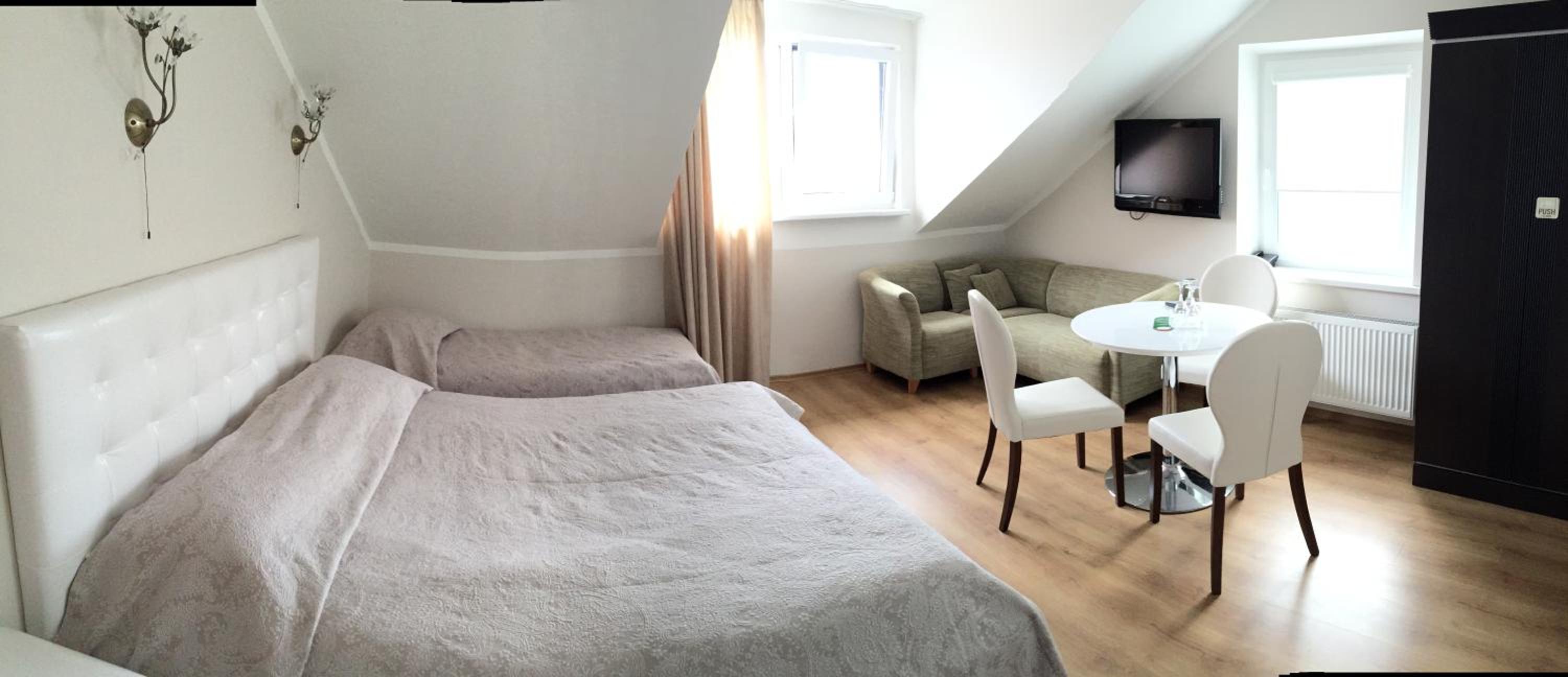 Triple Room - Photo 1