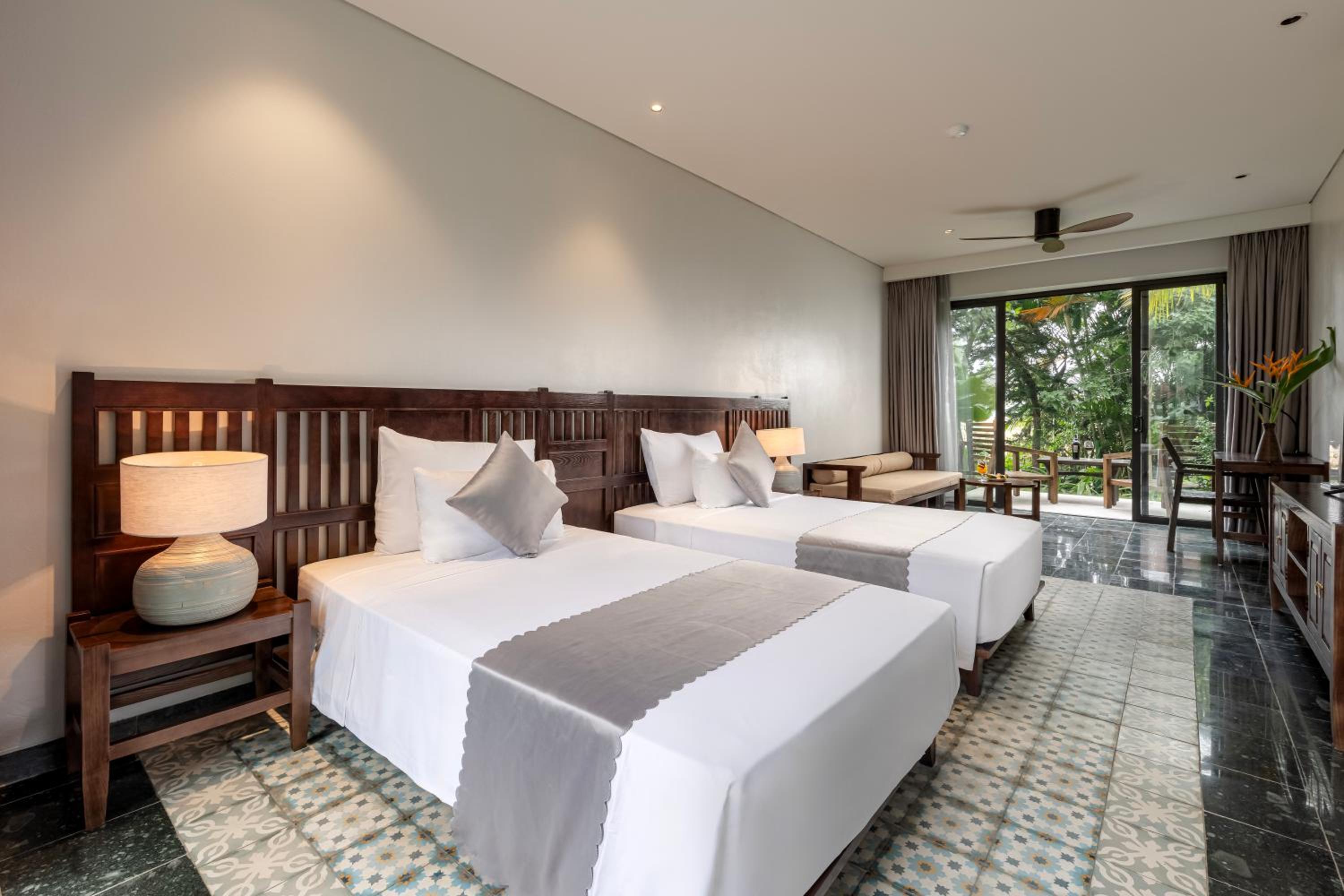 Deluxe Double or Twin Room with Garden View