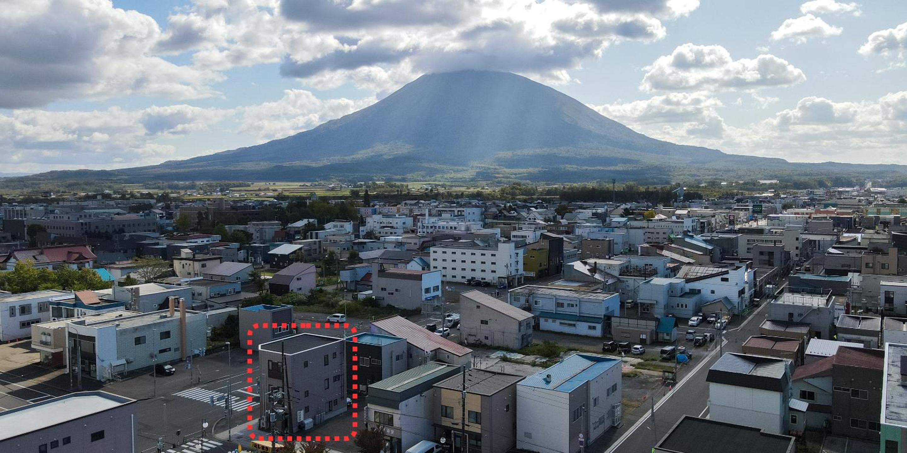 Standard Twin Room with Mountain View - Photo 6