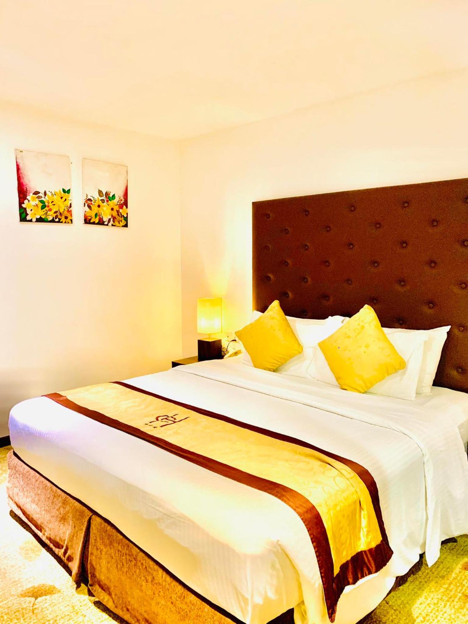 Standard Double Room - Photo 5
