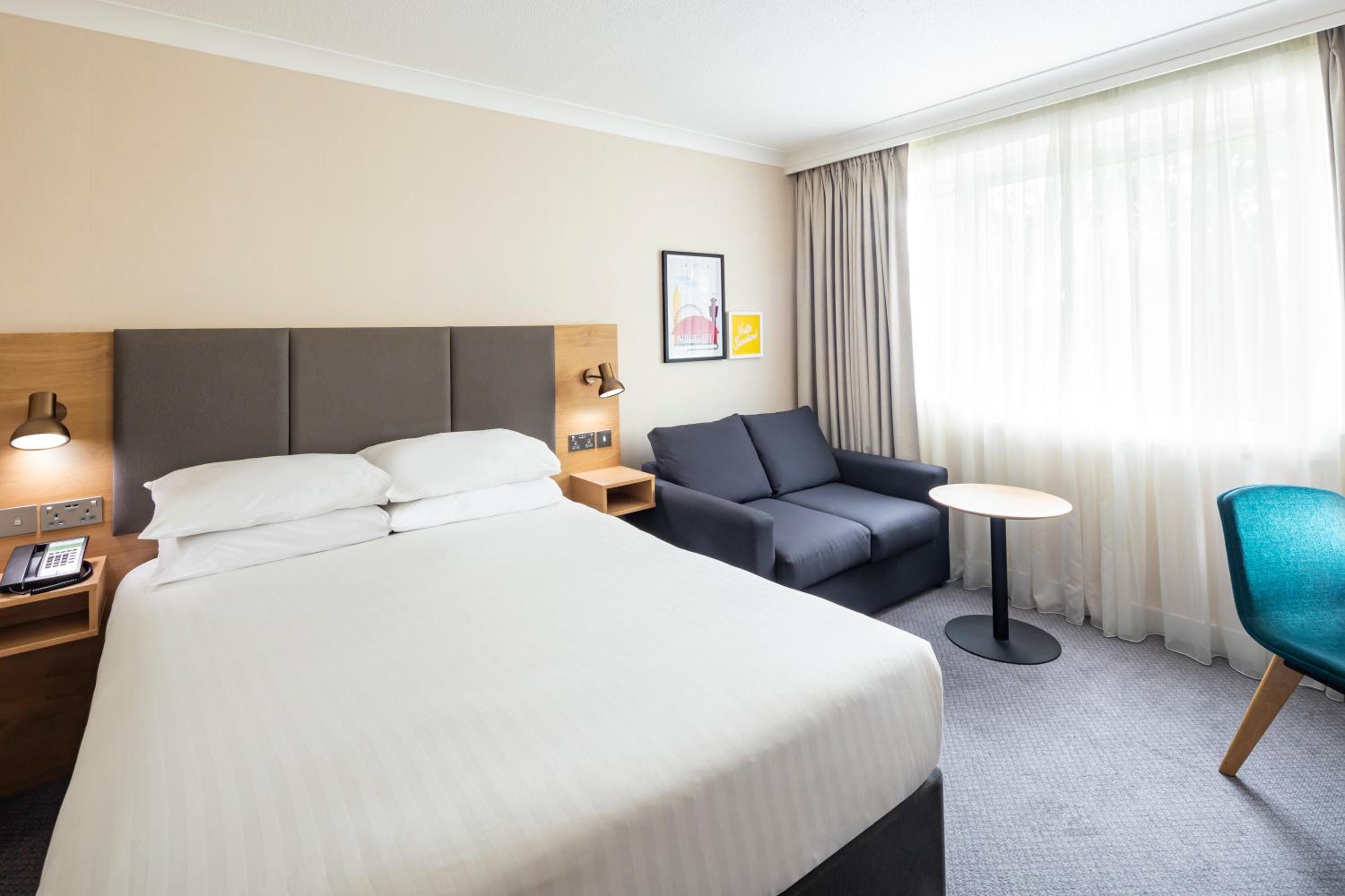 Premium Queen Room photo 1