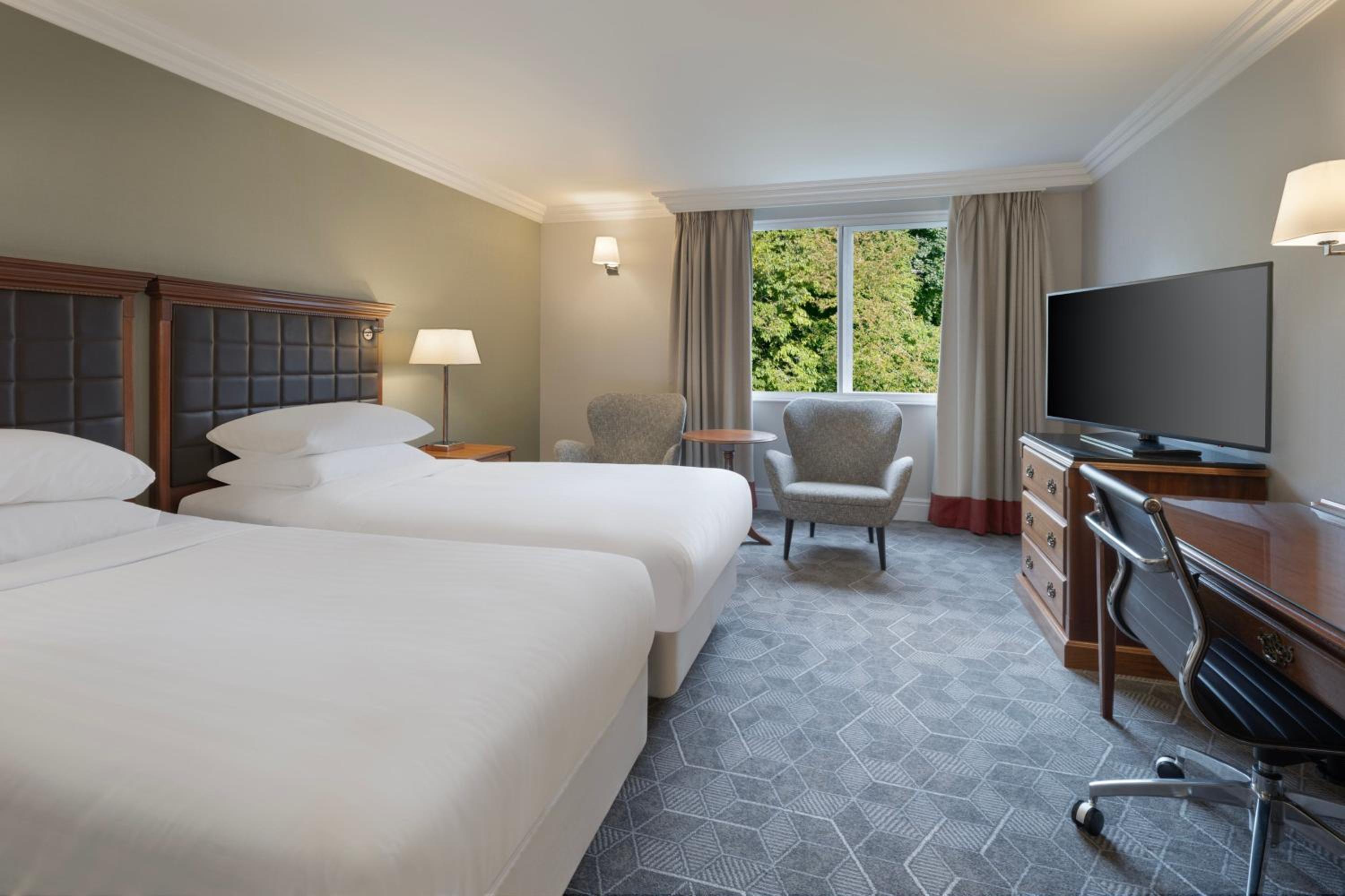 Deluxe Twin Room - Photo 4