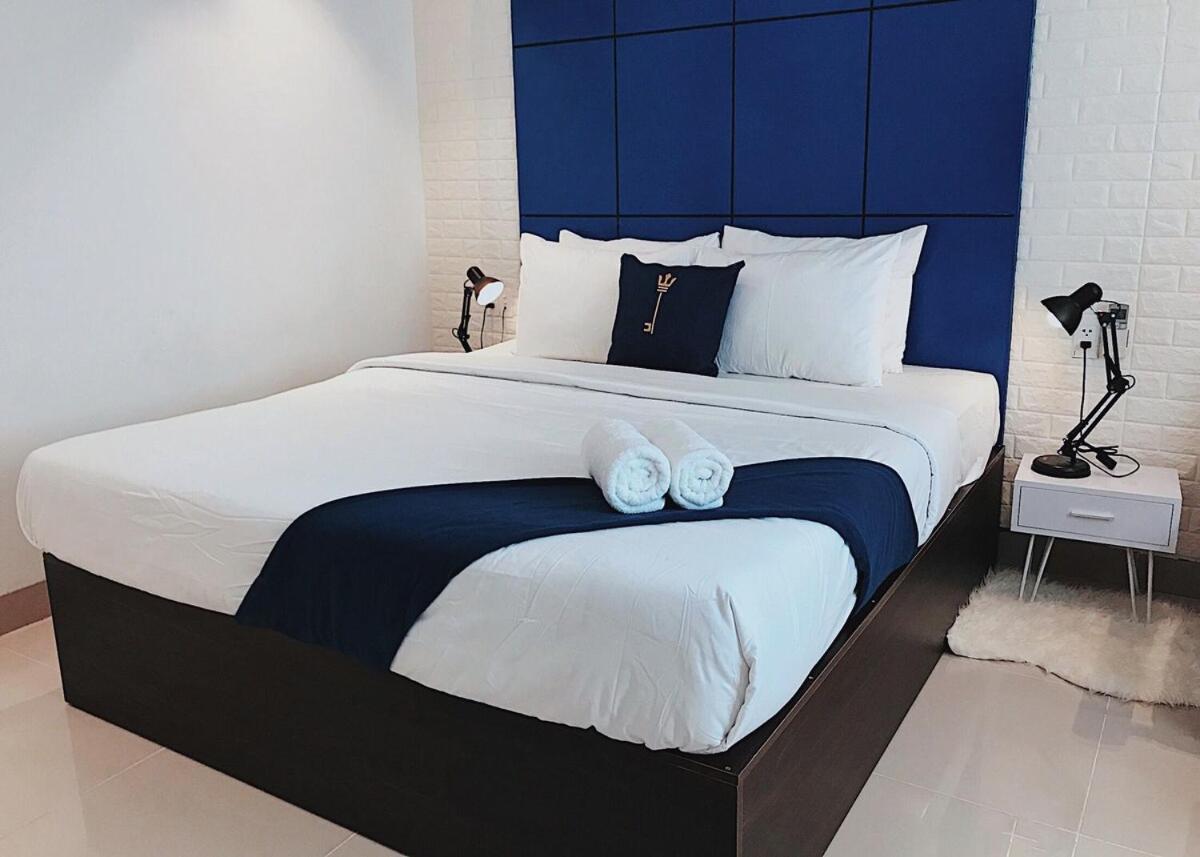 Double Room - Photo 6