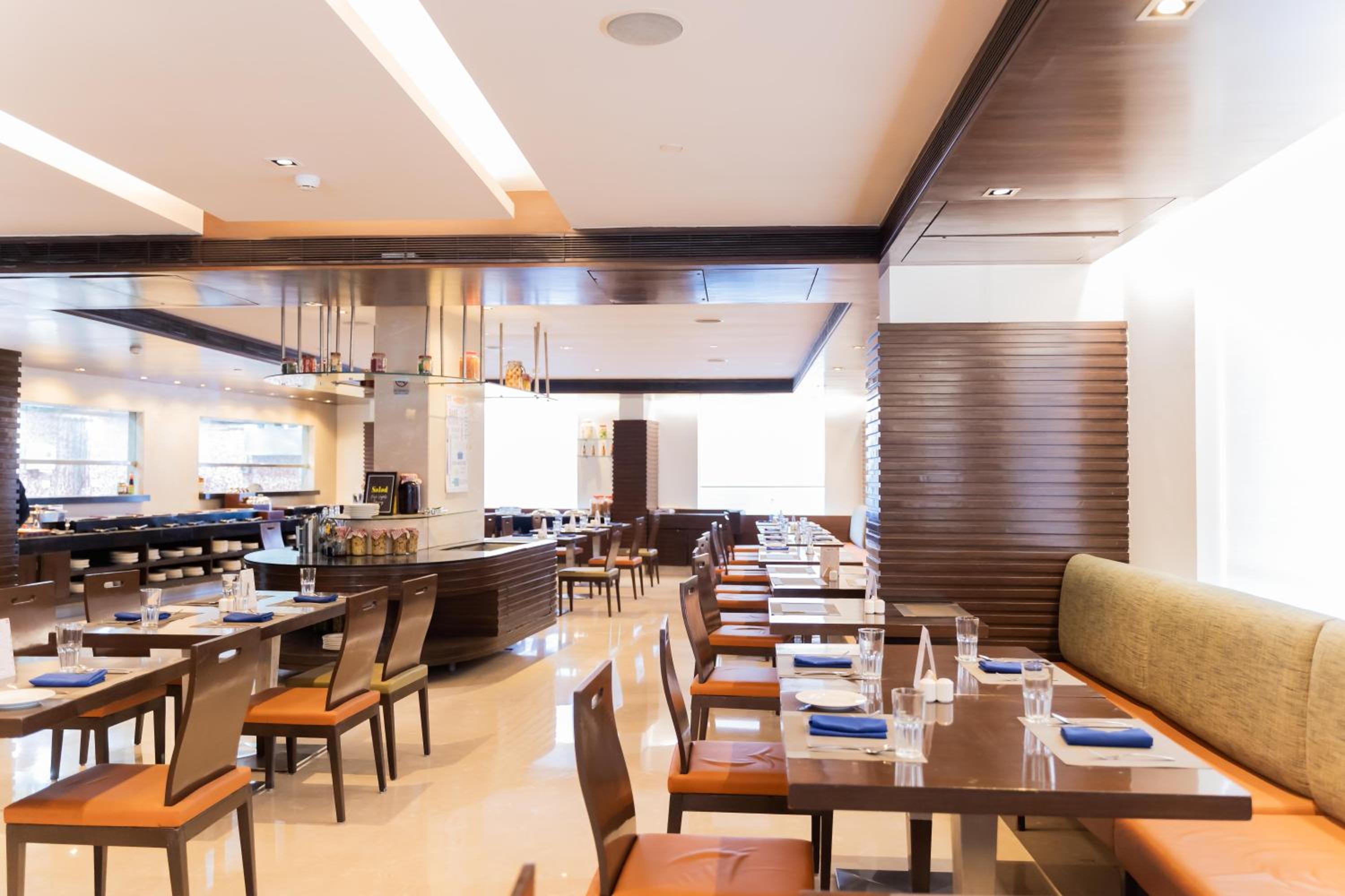 Superior King Room - 20% Discount on Food & Beverages - Photo 5