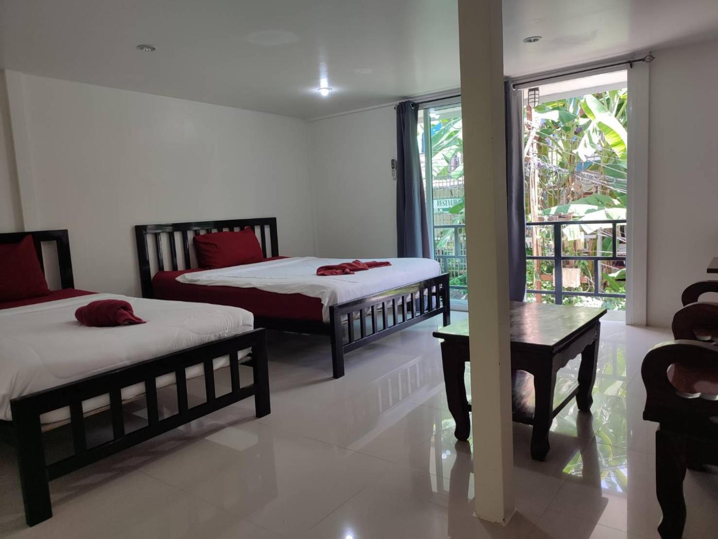 Habitación Doble o Twin Estándar con Balcón