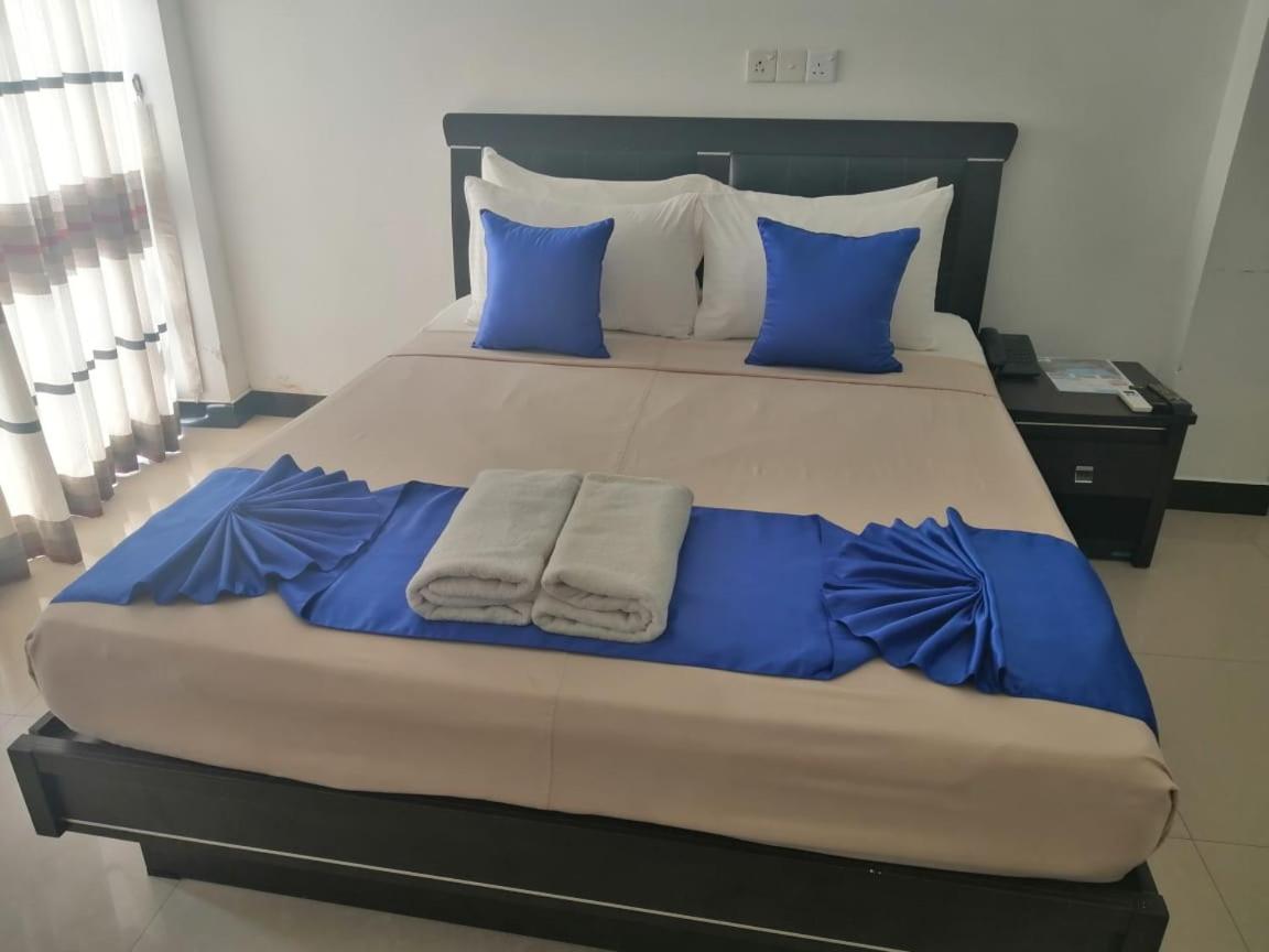 King Room with Balcony