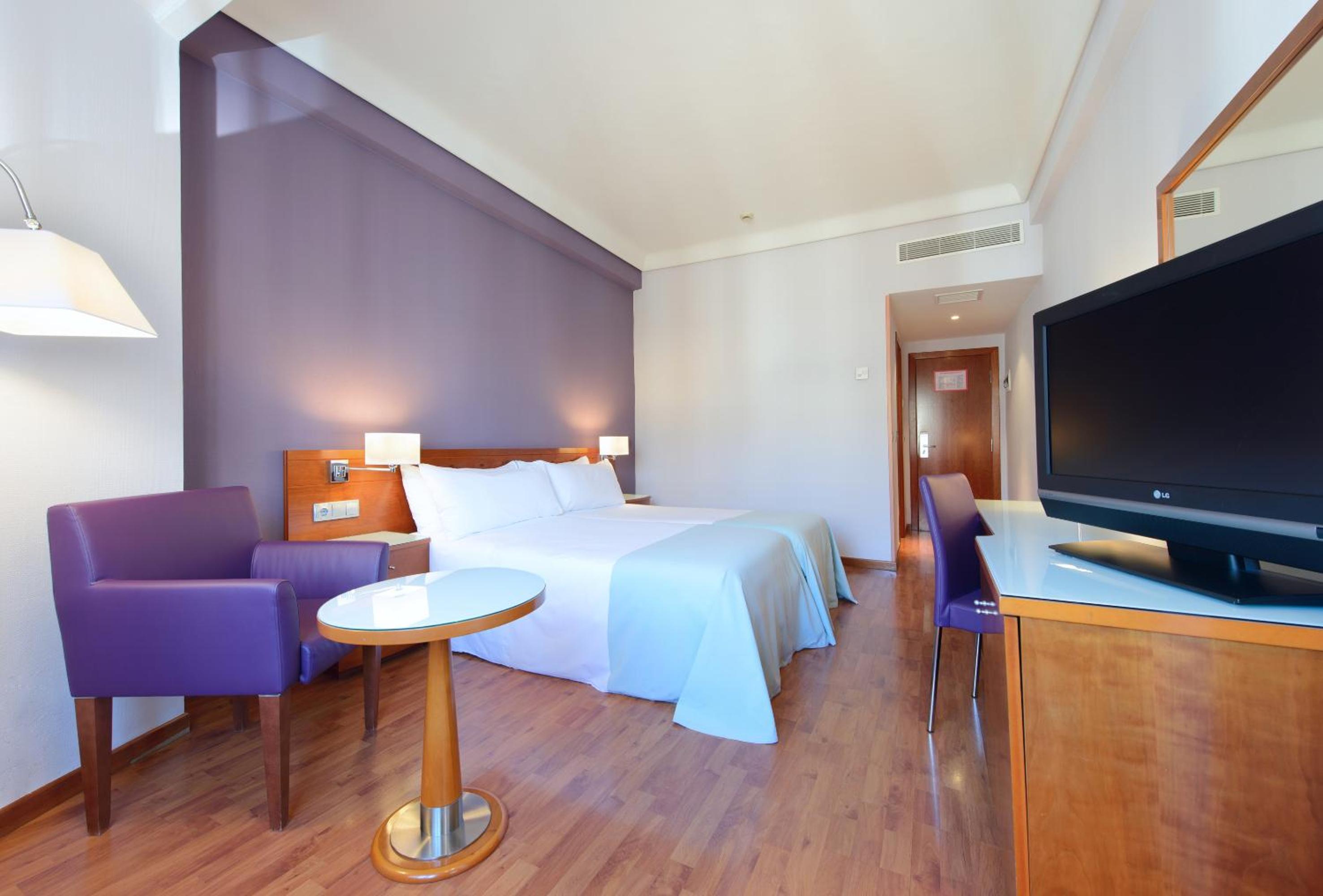 Standard Room - Photo 1