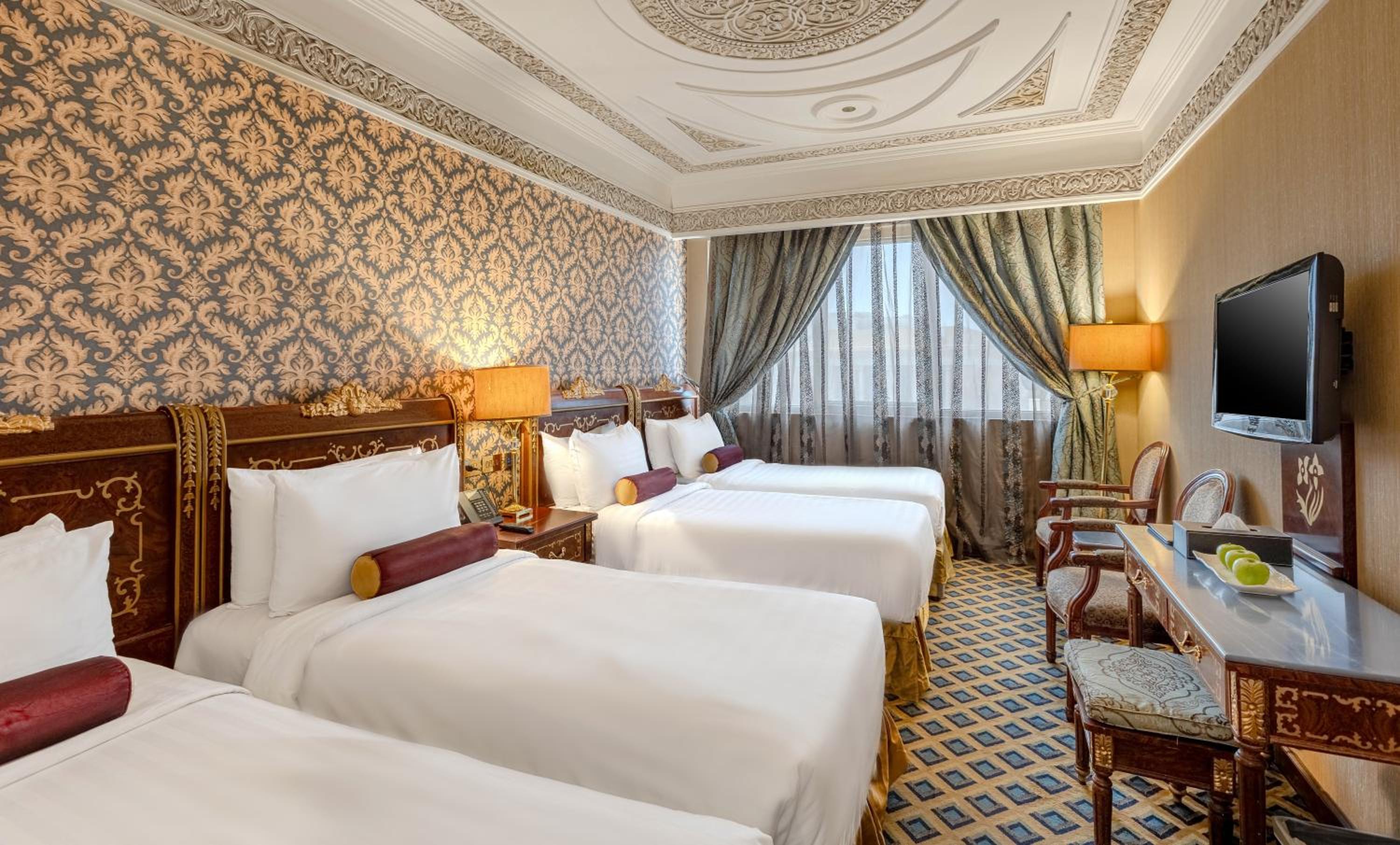 Deluxe Quadruple Room photo 1