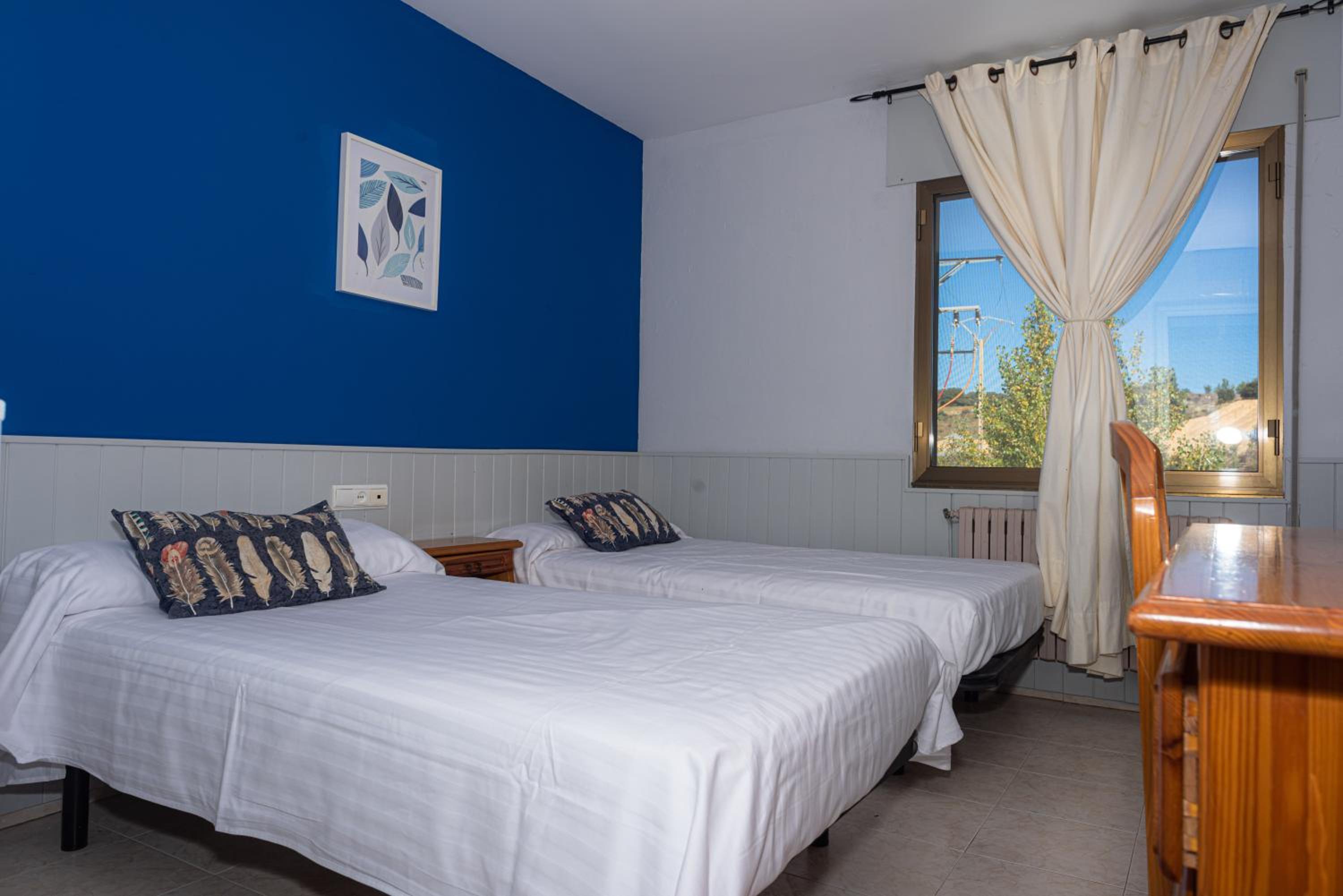 Standard Double or Twin Room photo 2