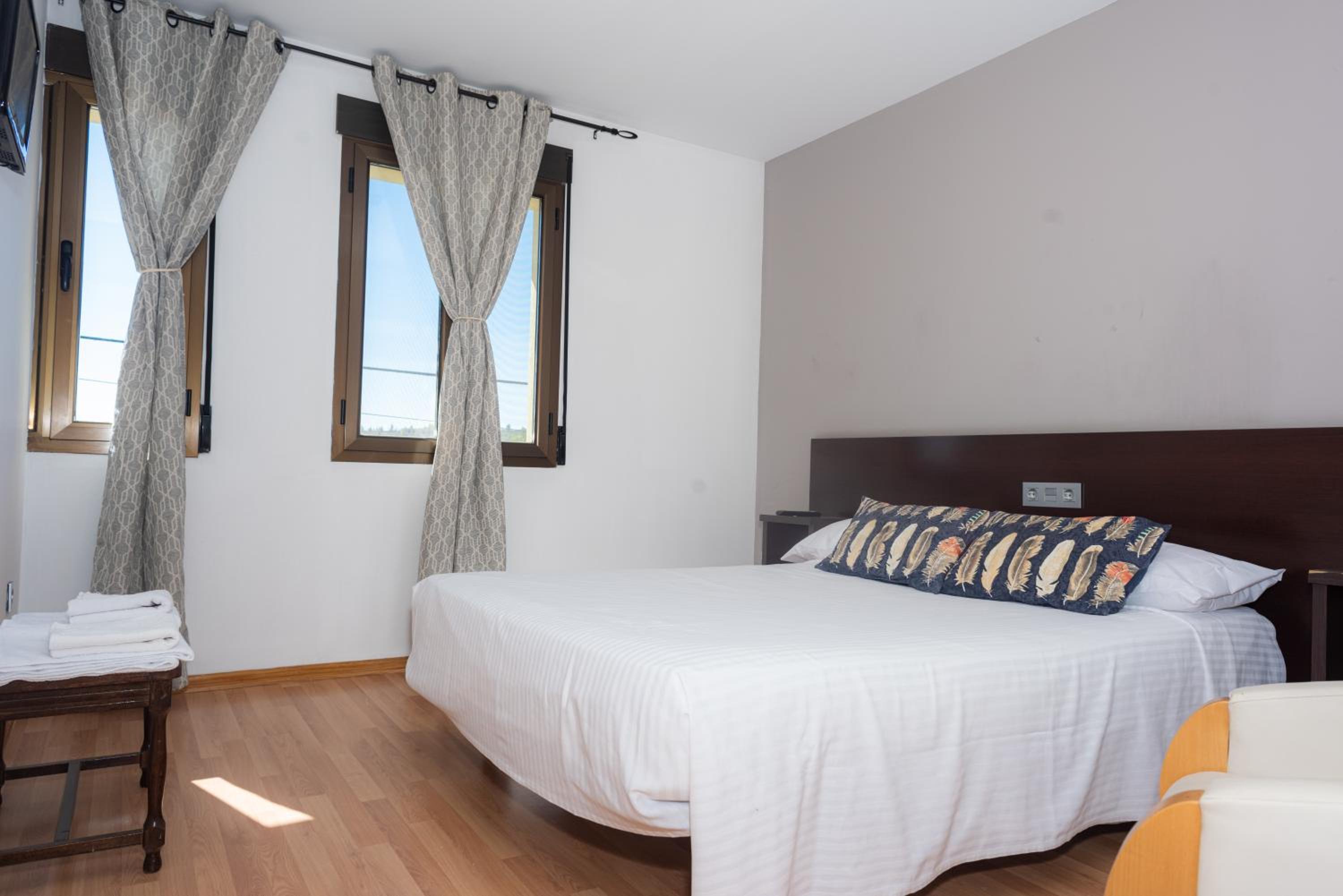 Habitación Doble Estándar o con Dos Camas Individuales.
