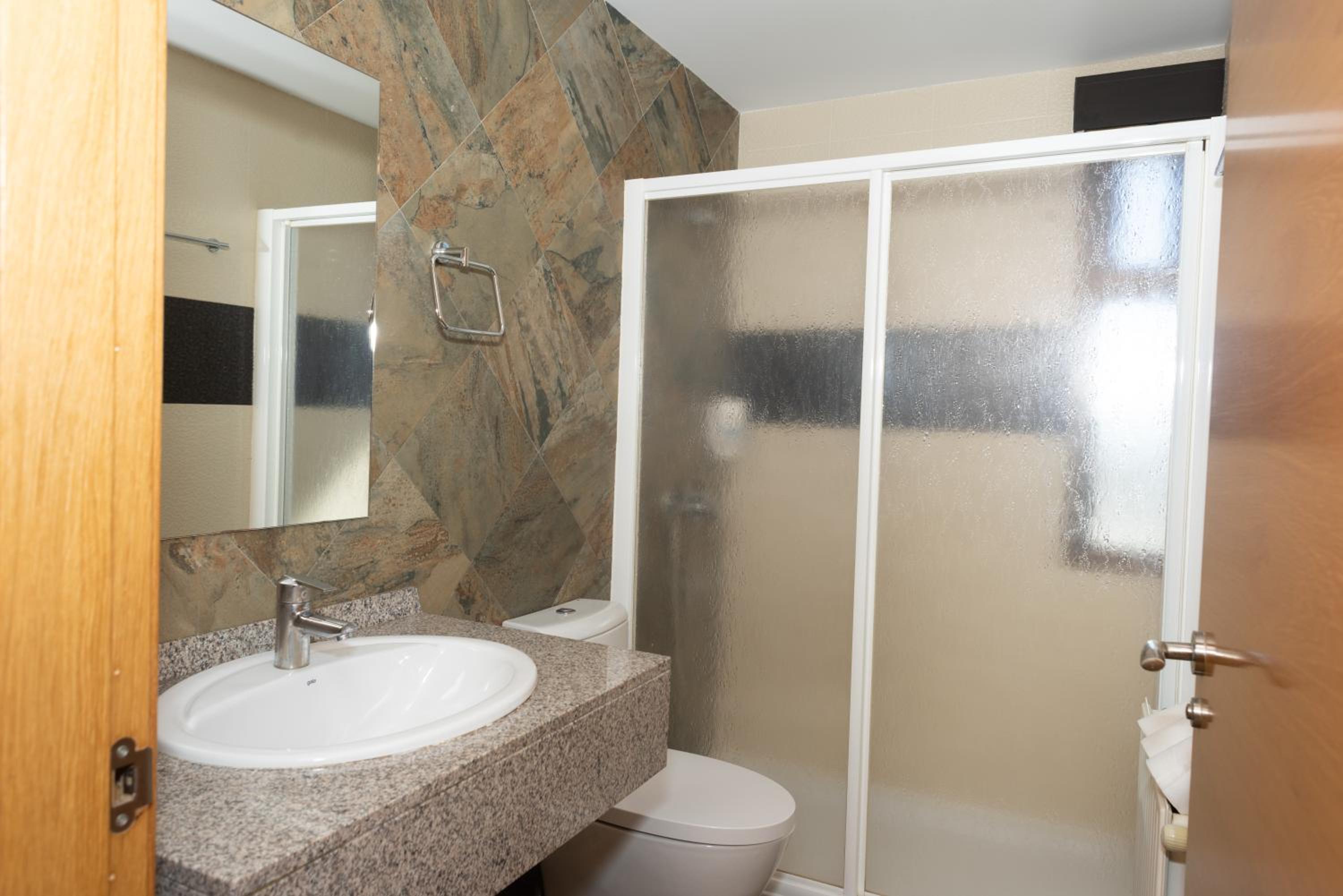Single Room photo 3