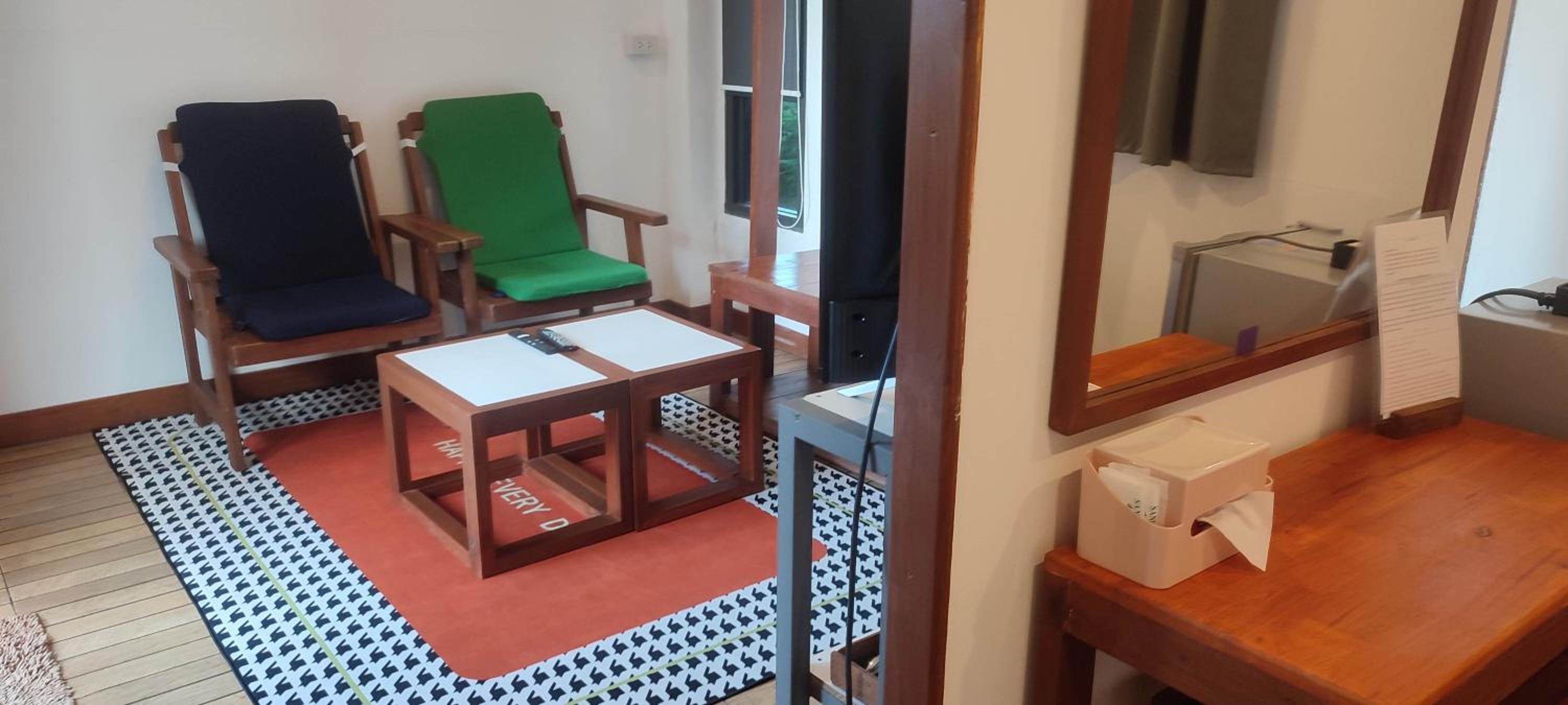 Junior Suite with Mountain View - Photo 14