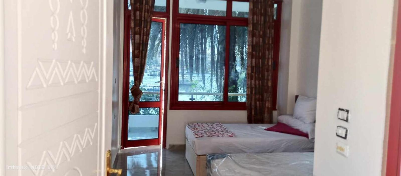 Twin Room with View - Photo 1