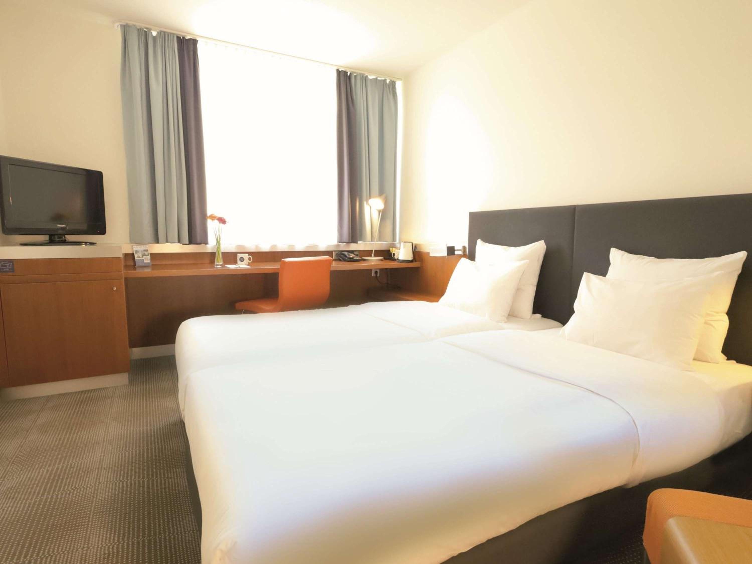 Standard Double Room - Photo 1
