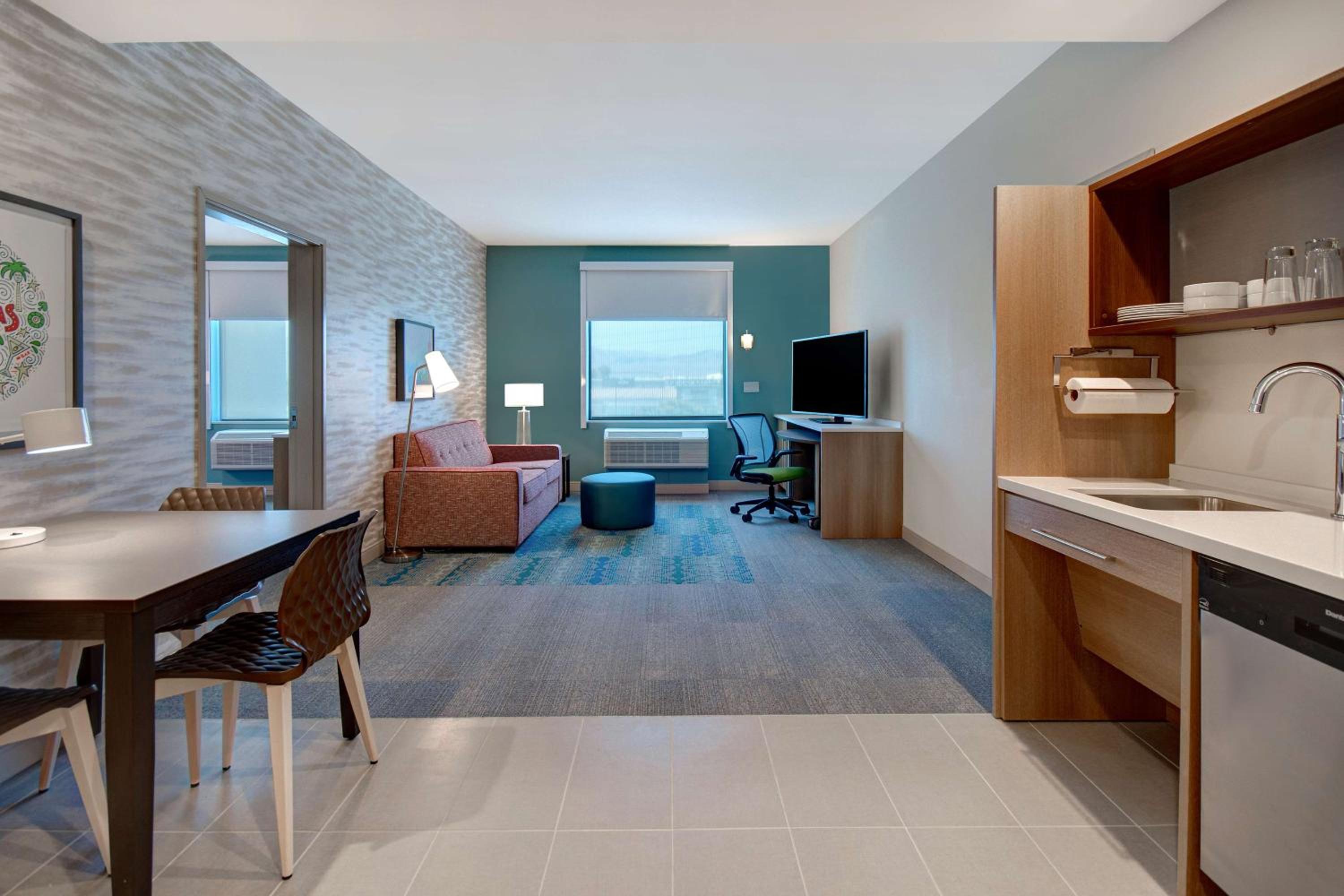 King Suite with Accessible Bathtub - Photo 1