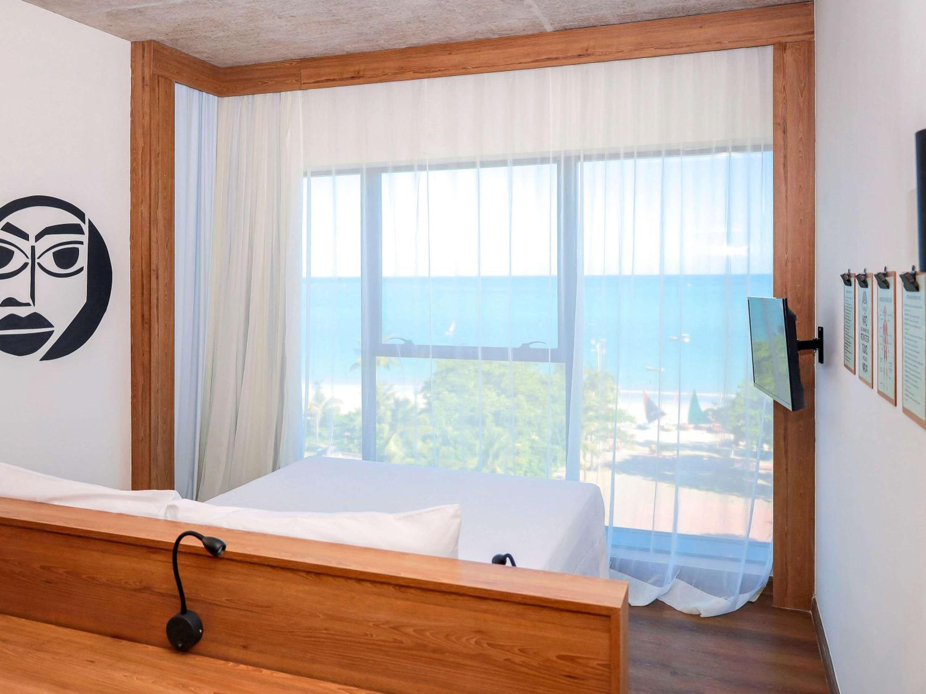 Double Room with Sea View - Photo 5