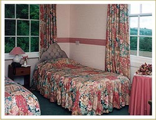 Twin Room With Private Bathroom