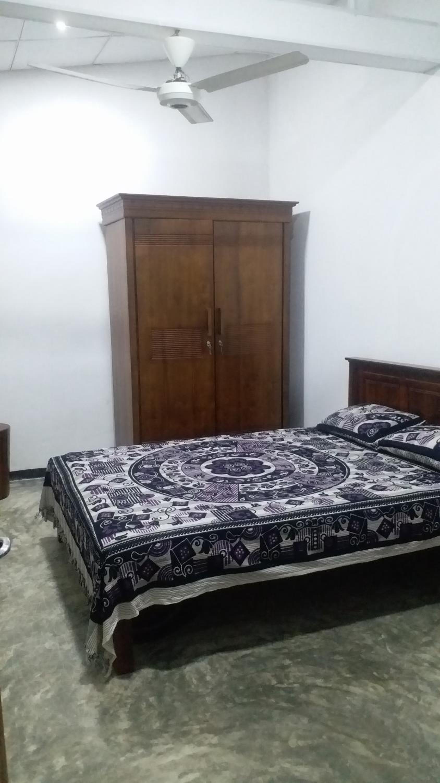 Two-Bedroom House photo 3