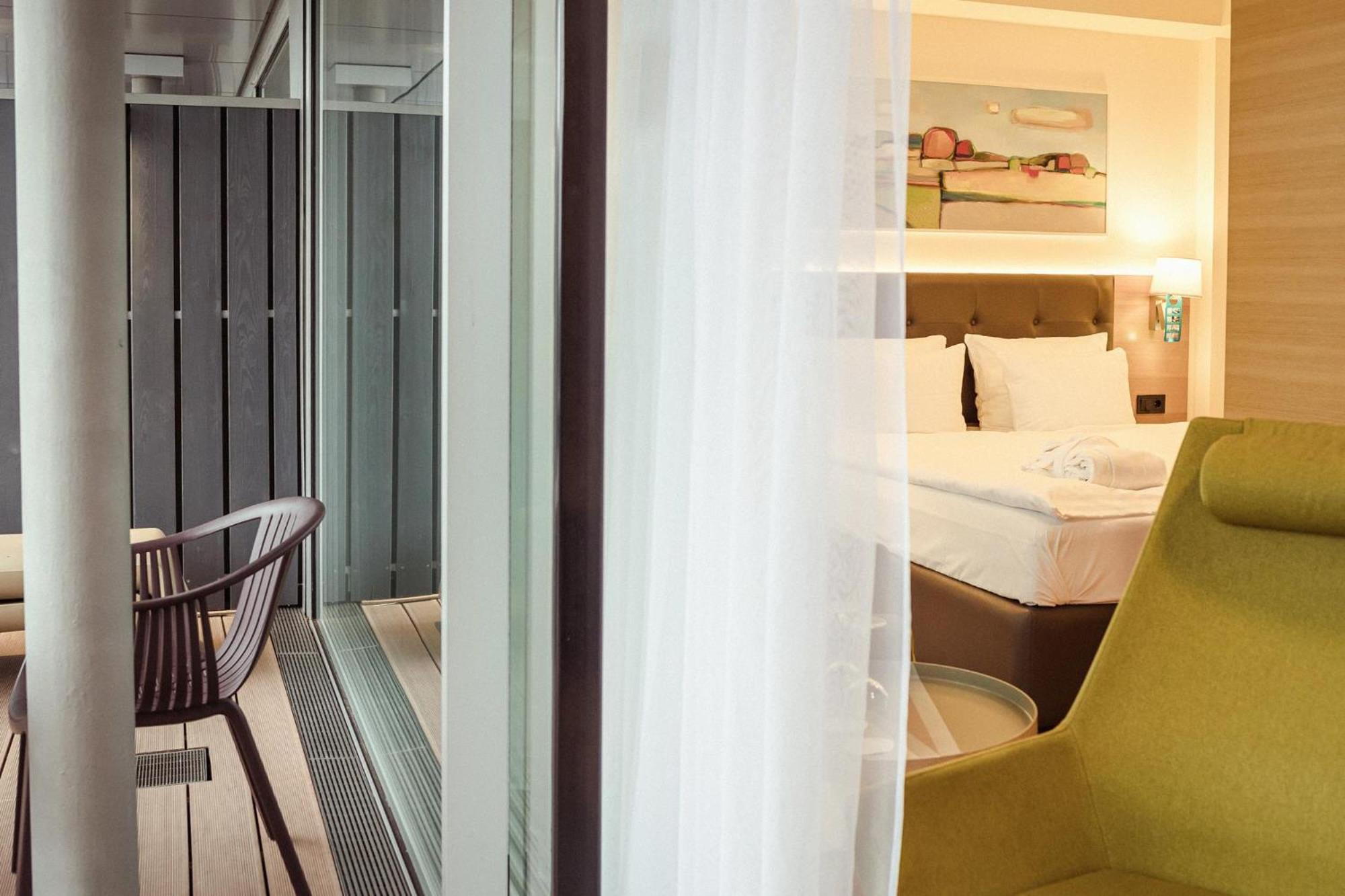 Suite with Terrace with SPA access - Photo 7