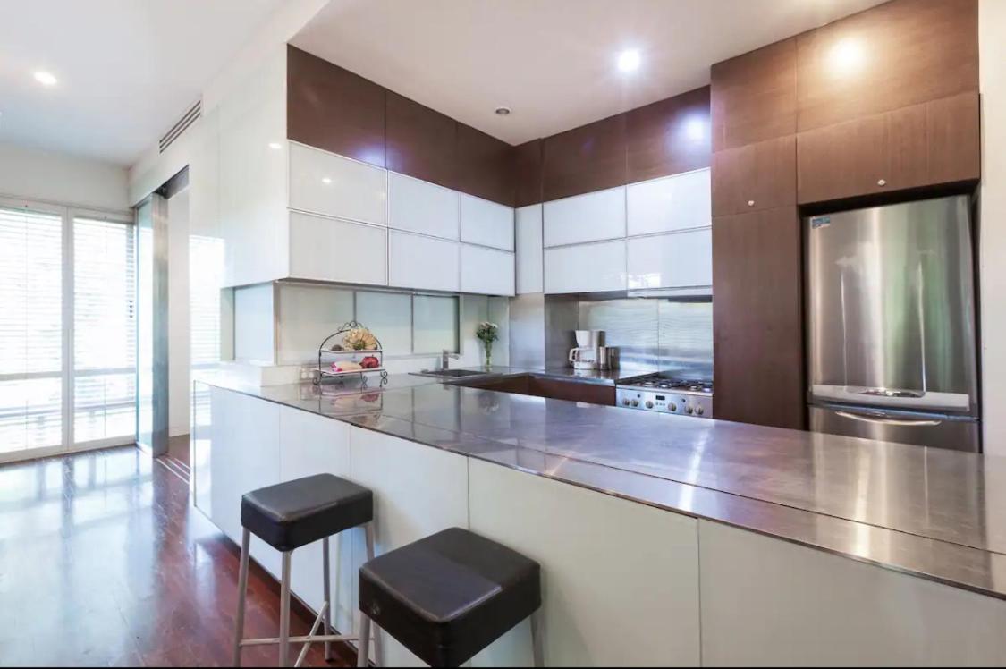 Two-Bedroom Apartment - Photo 6