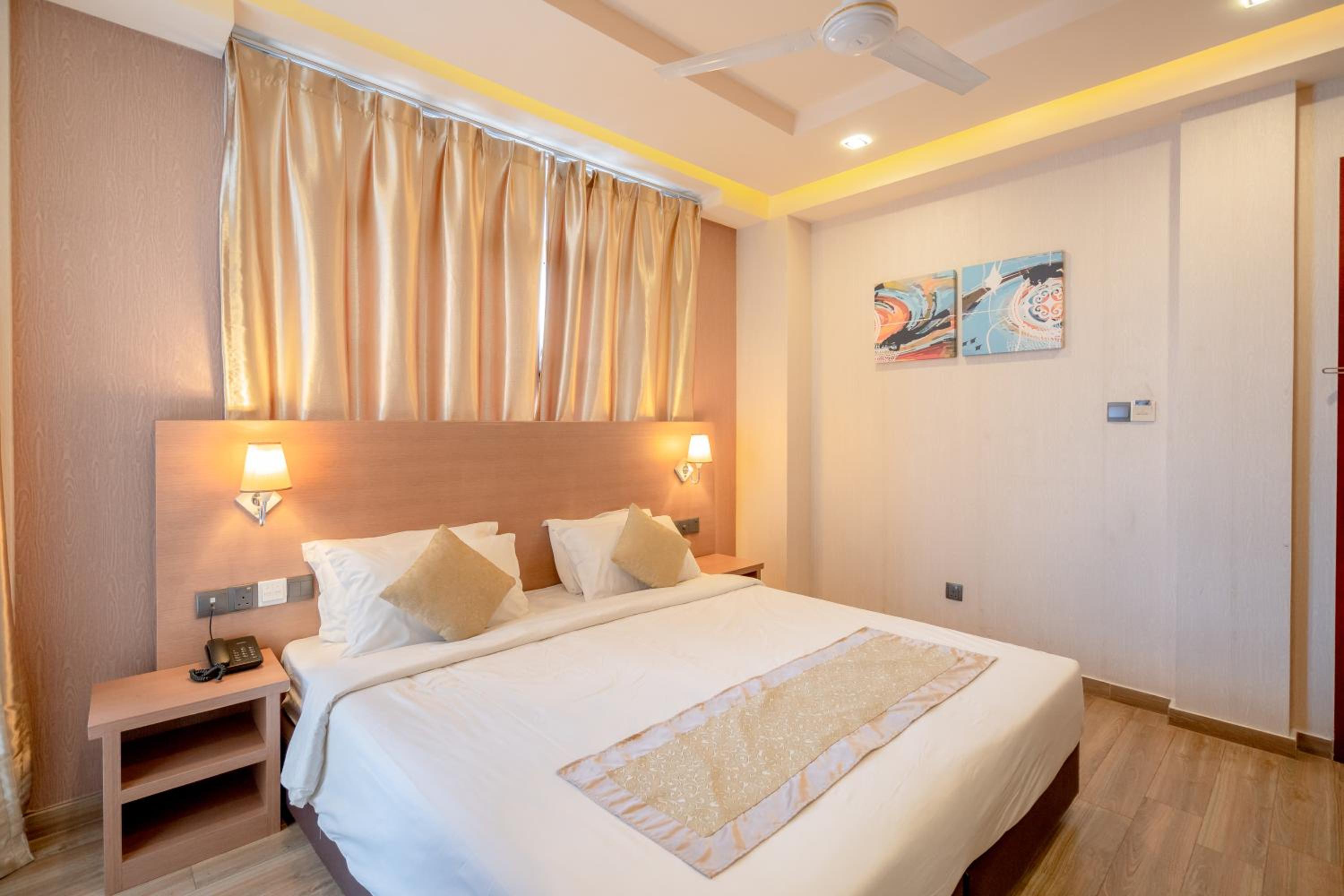 Standard Double or Twin Room photo 3