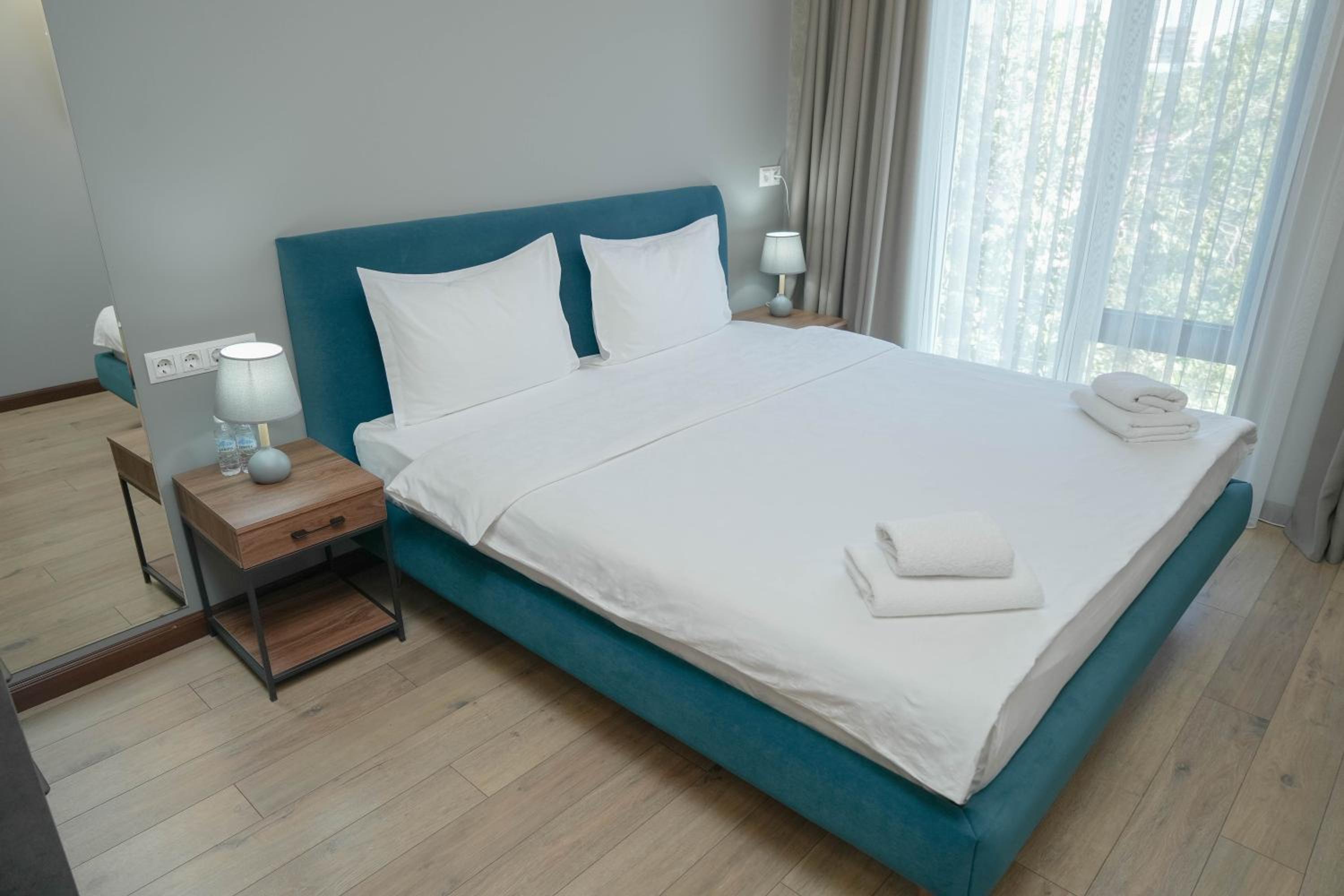 Standard Double Room - Photo 7
