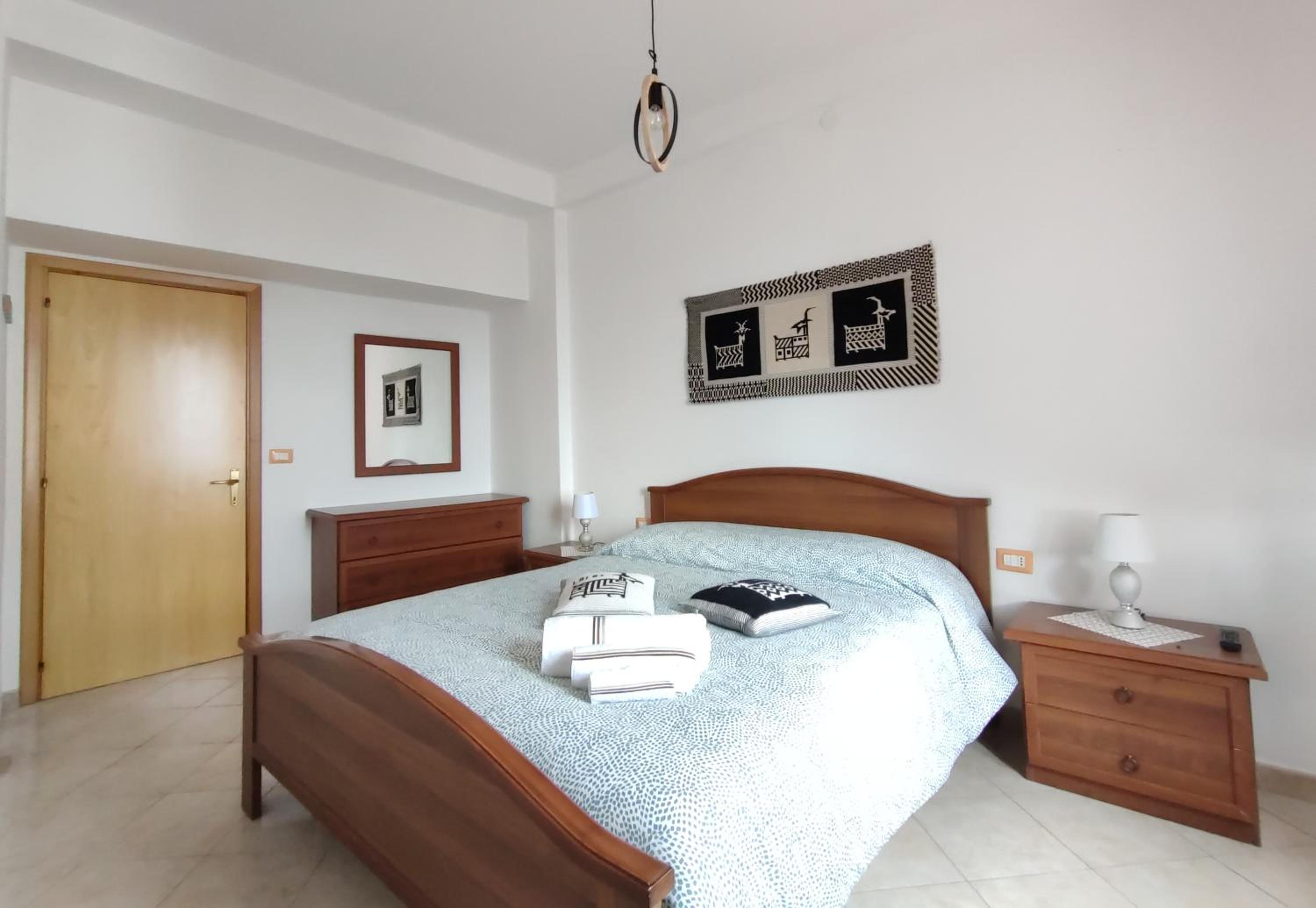 One-Bedroom House photo 1