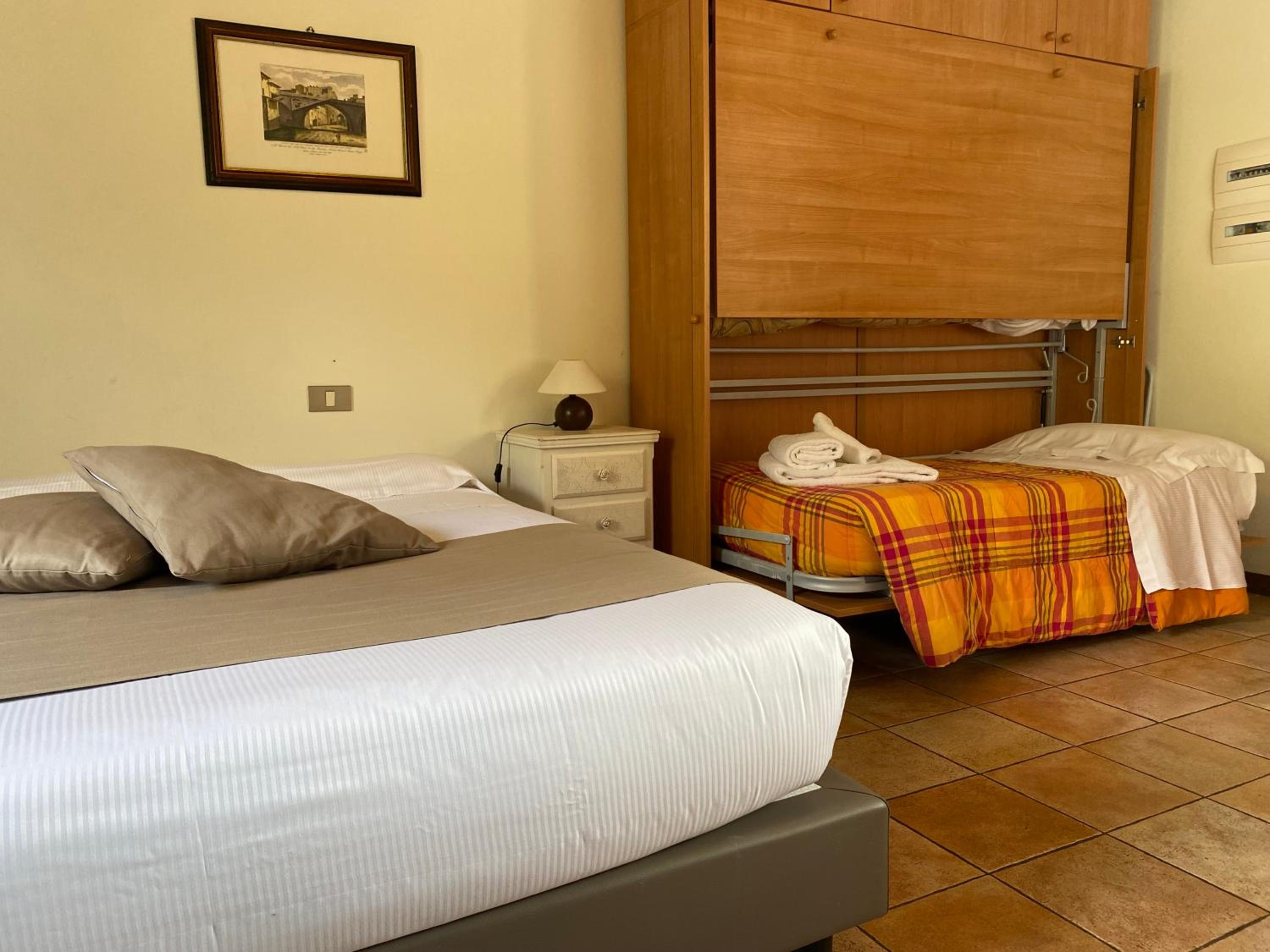 Triple Room - Photo 4
