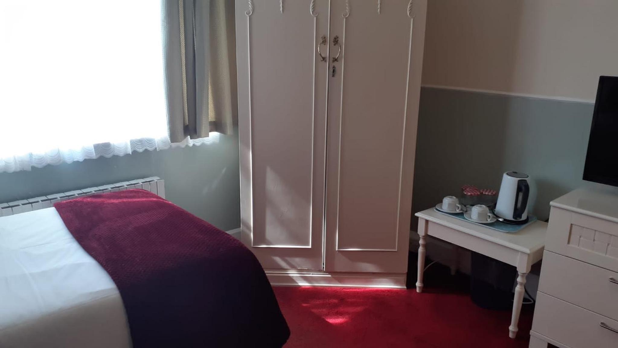 Twin Room photo 2