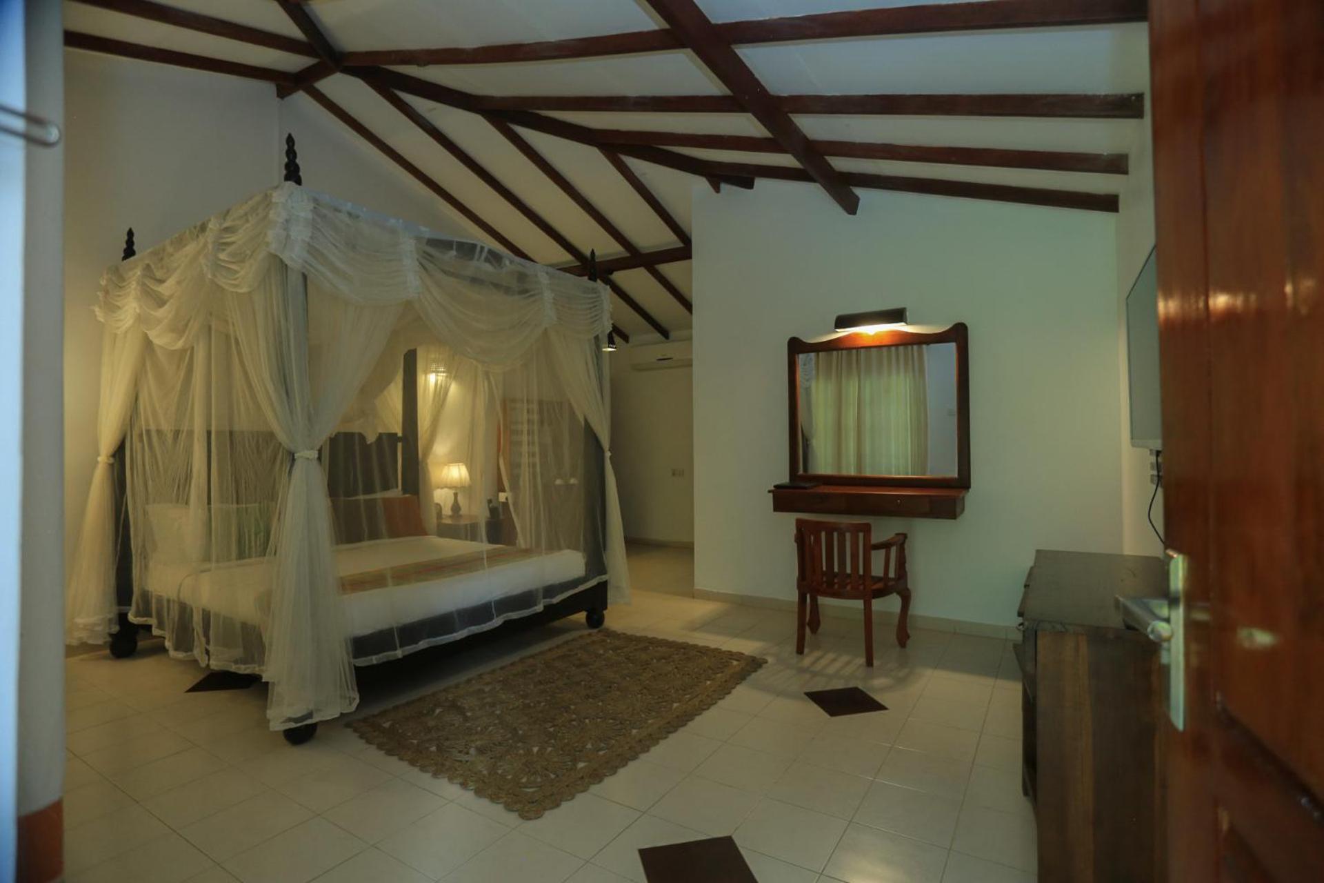 King Room with Bathtub photo 1