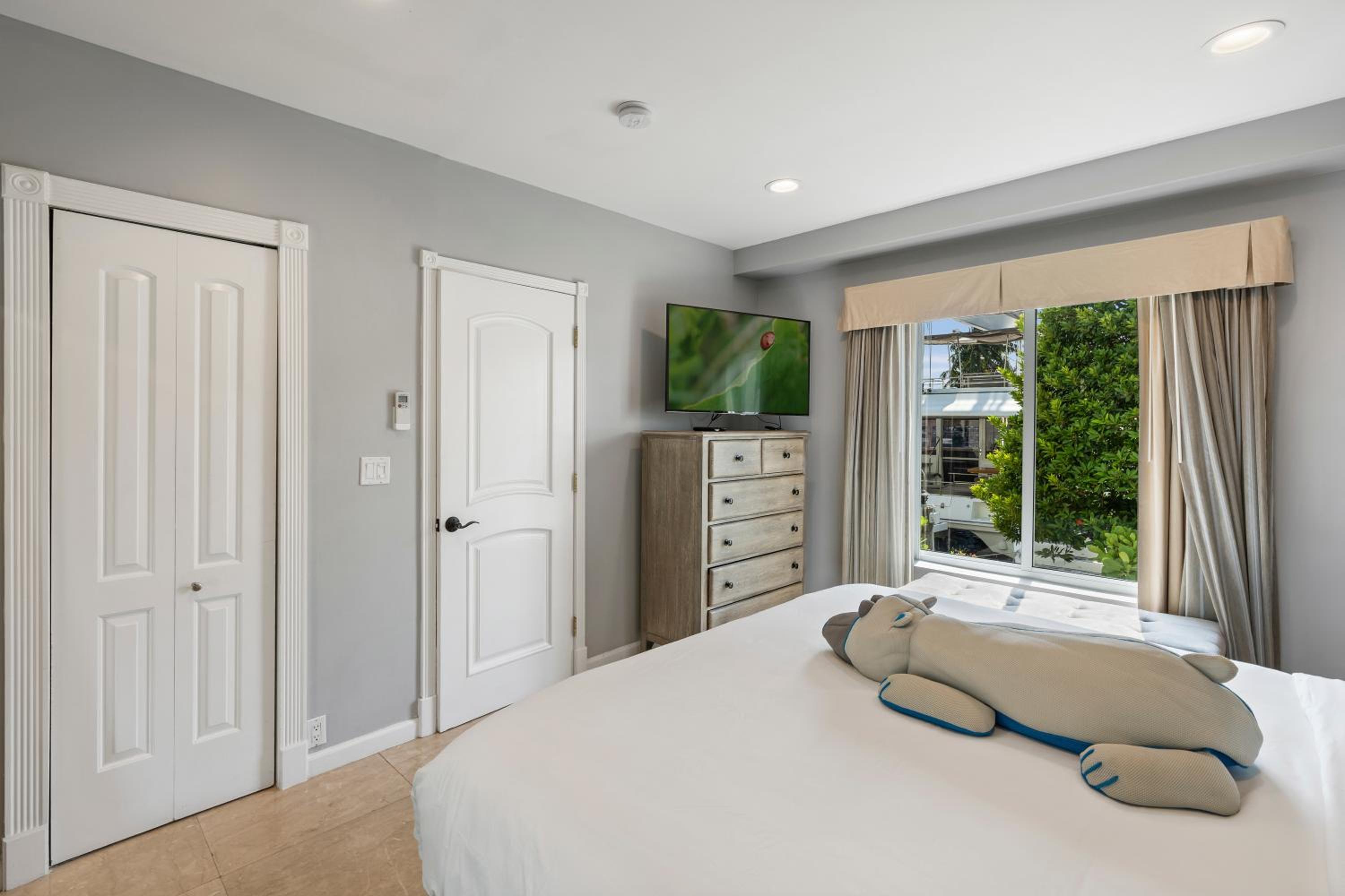 Suite with Sea View
