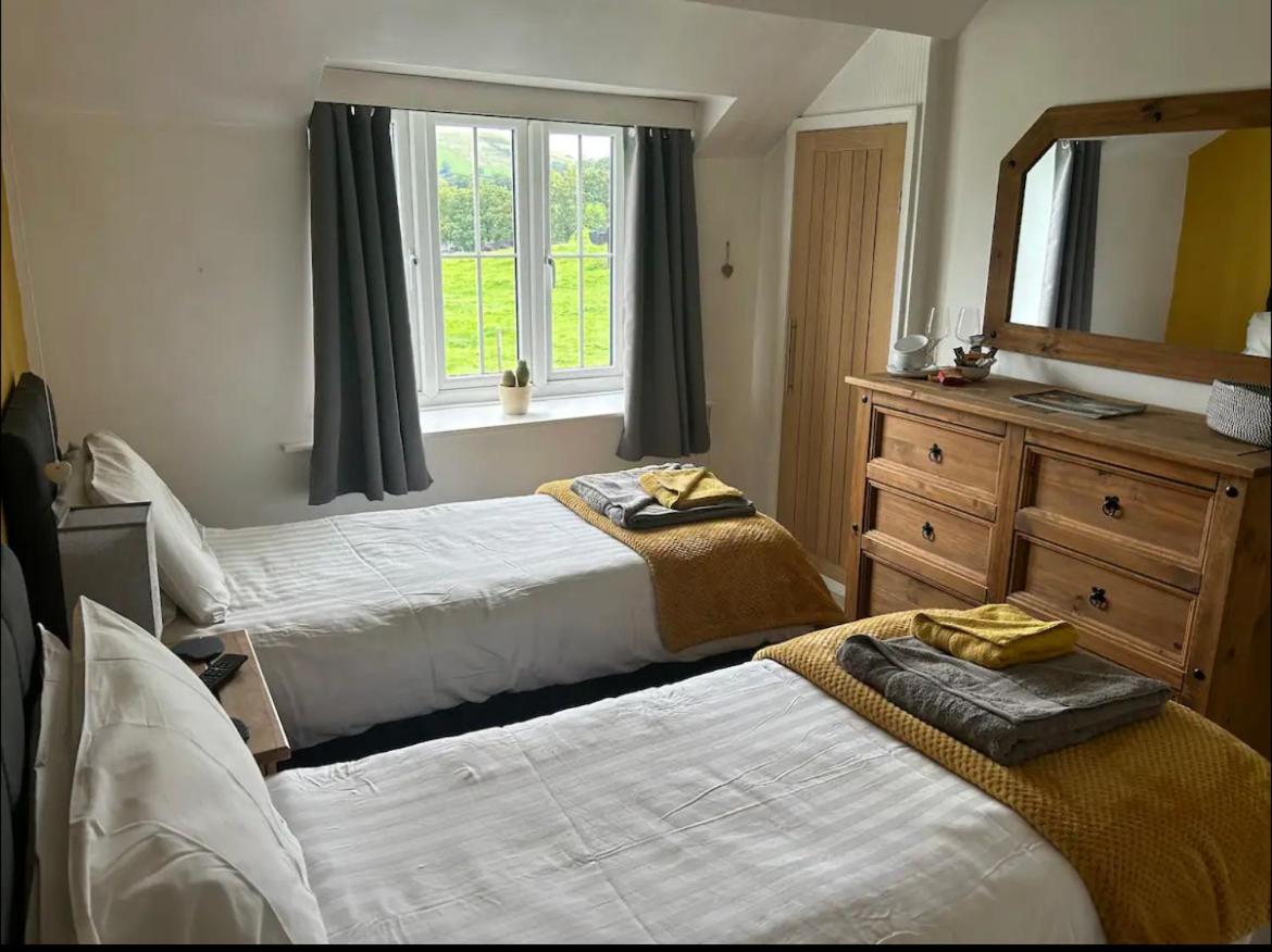 Deluxe Double or Twin Room photo 3