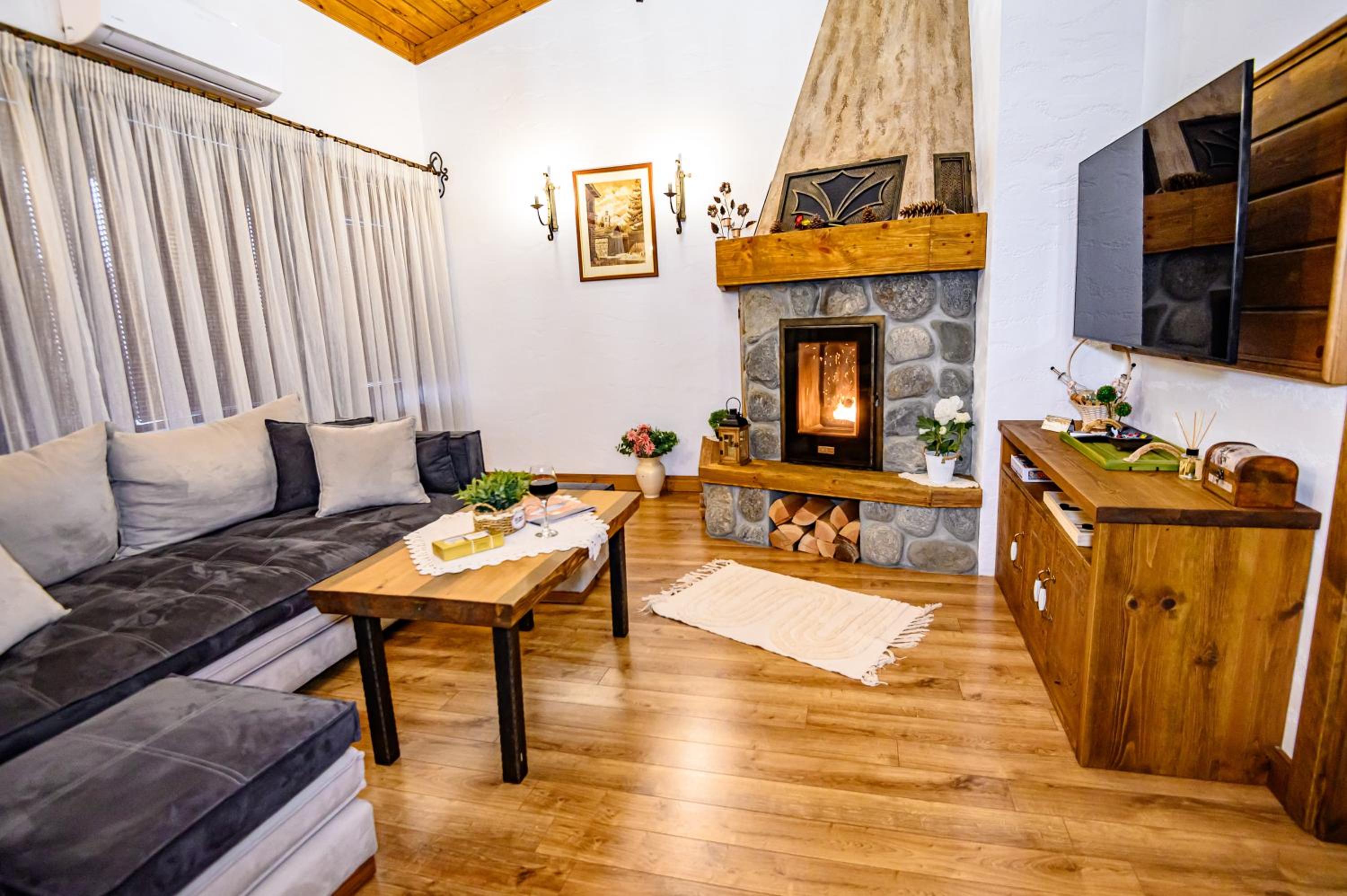 Chalet photo 1