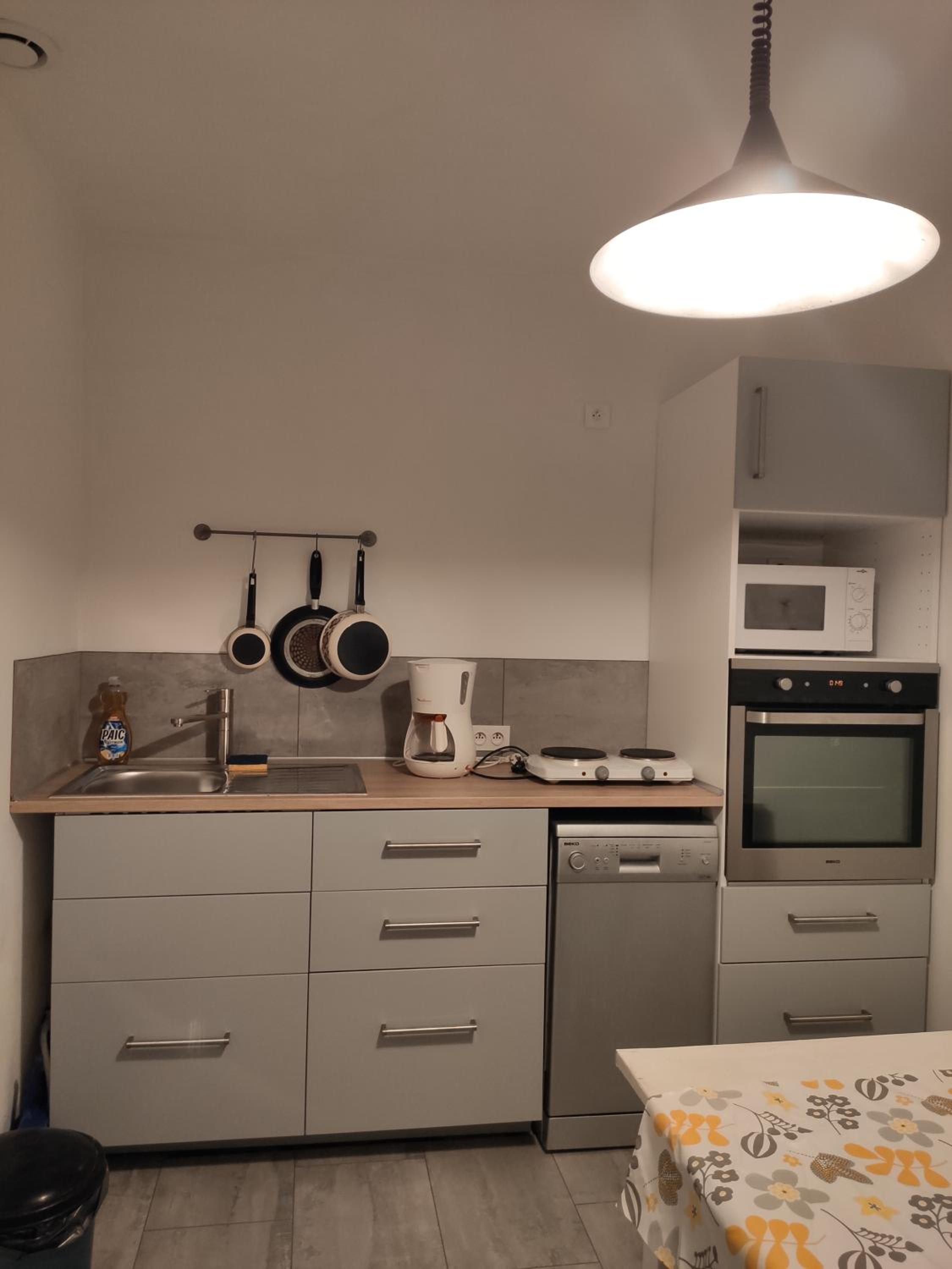 Family Room - Photo 15