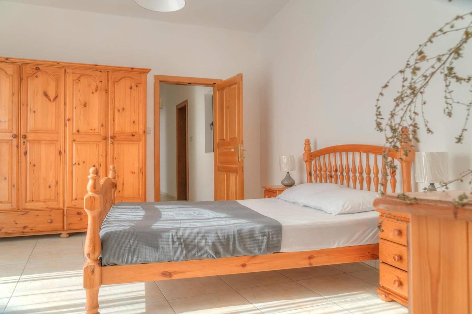 Double Room with Private Bathroom photo 2