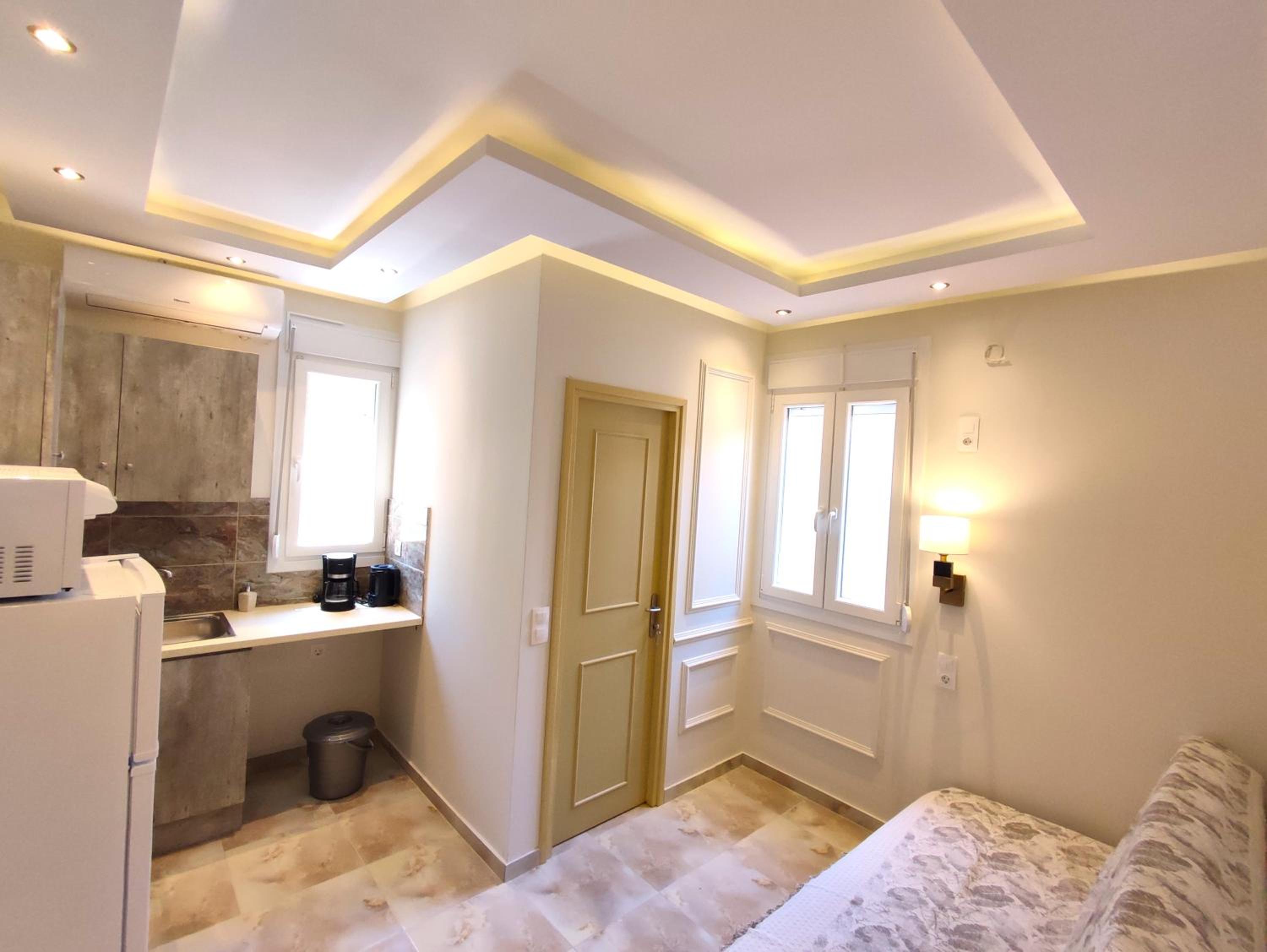 Deluxe Suite photo 2