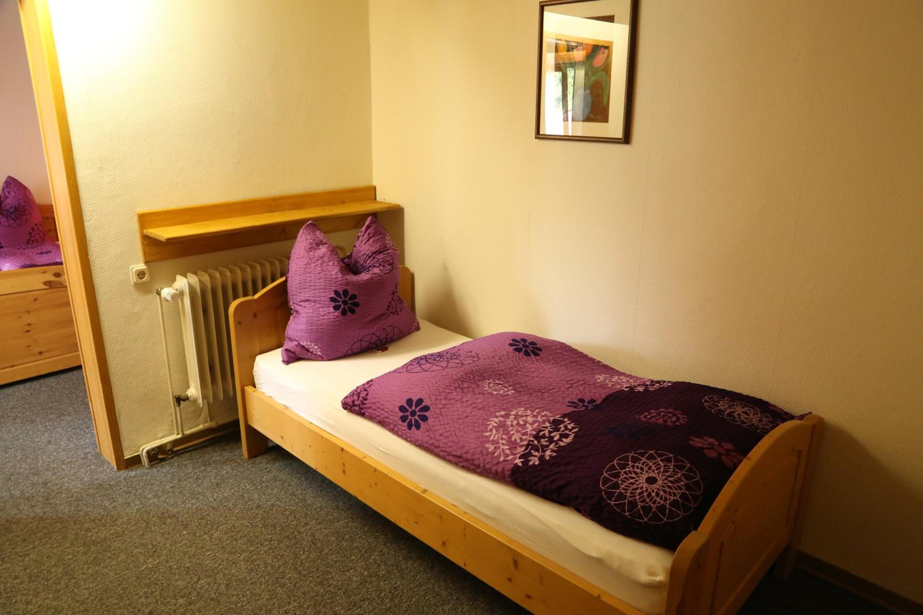 Triple Room with Bathroom - Photo 5
