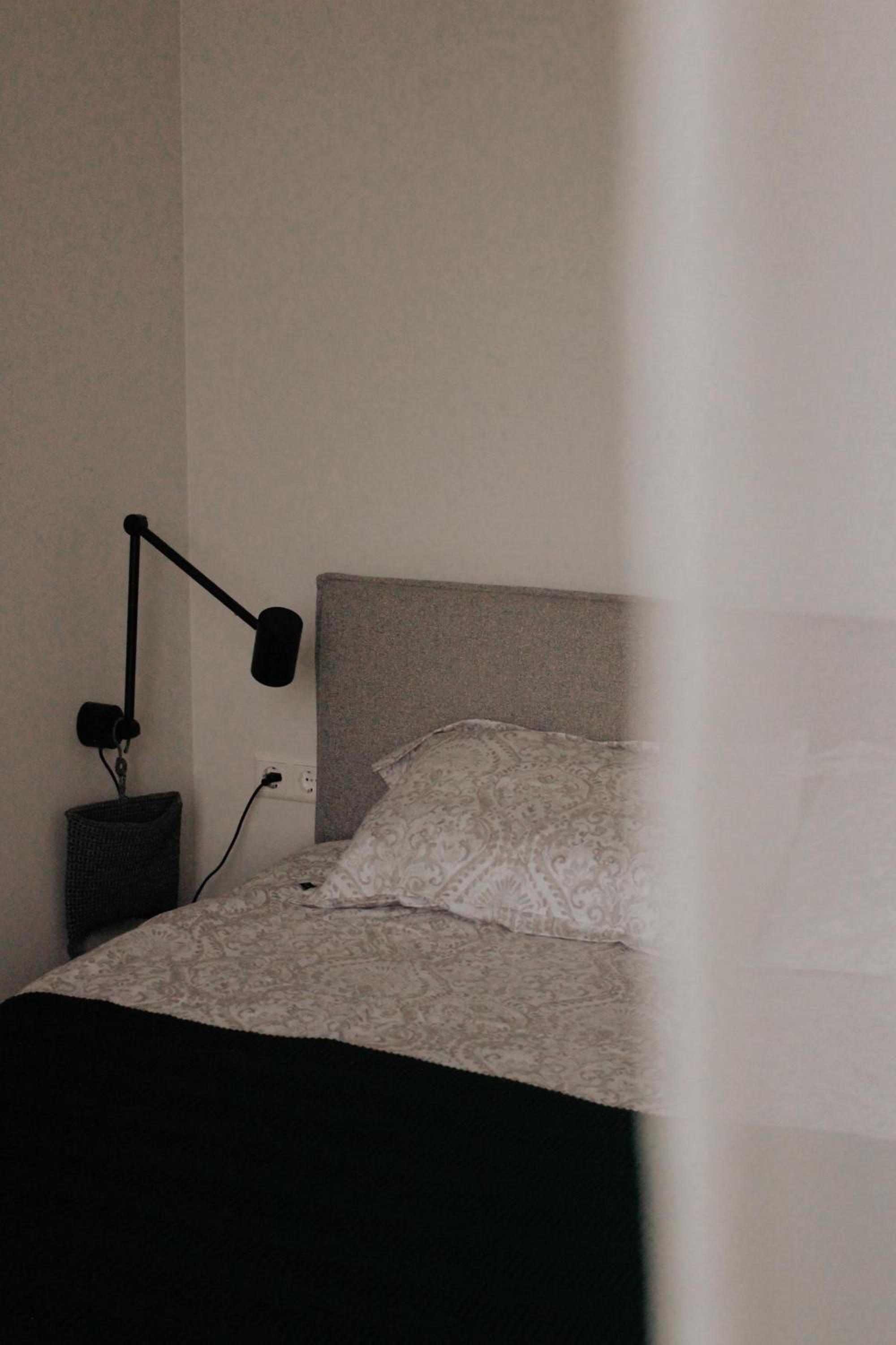 One-Bedroom Apartment photo 3